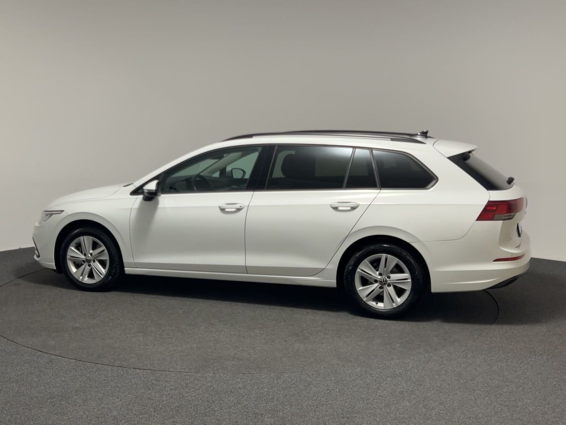 Volkswagen Golf Variant Life