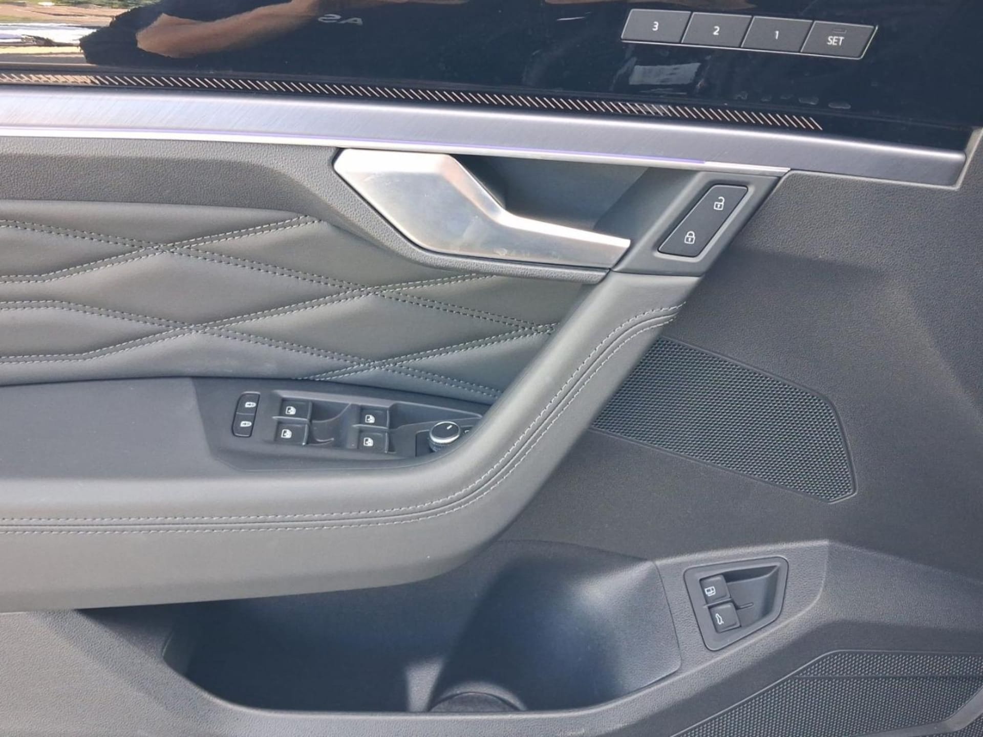Volkswagen Touareg R