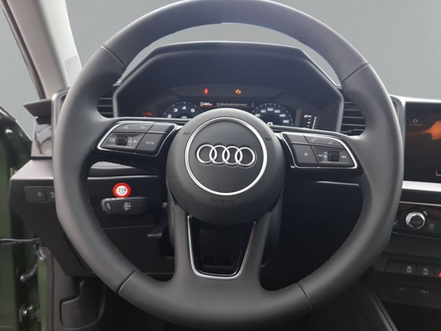 Bild über Audi A1 Sportback advanced 30 TFSI Schaltgetriebe - für weitere Informationen kontaktieren Sie den Audi Partner
