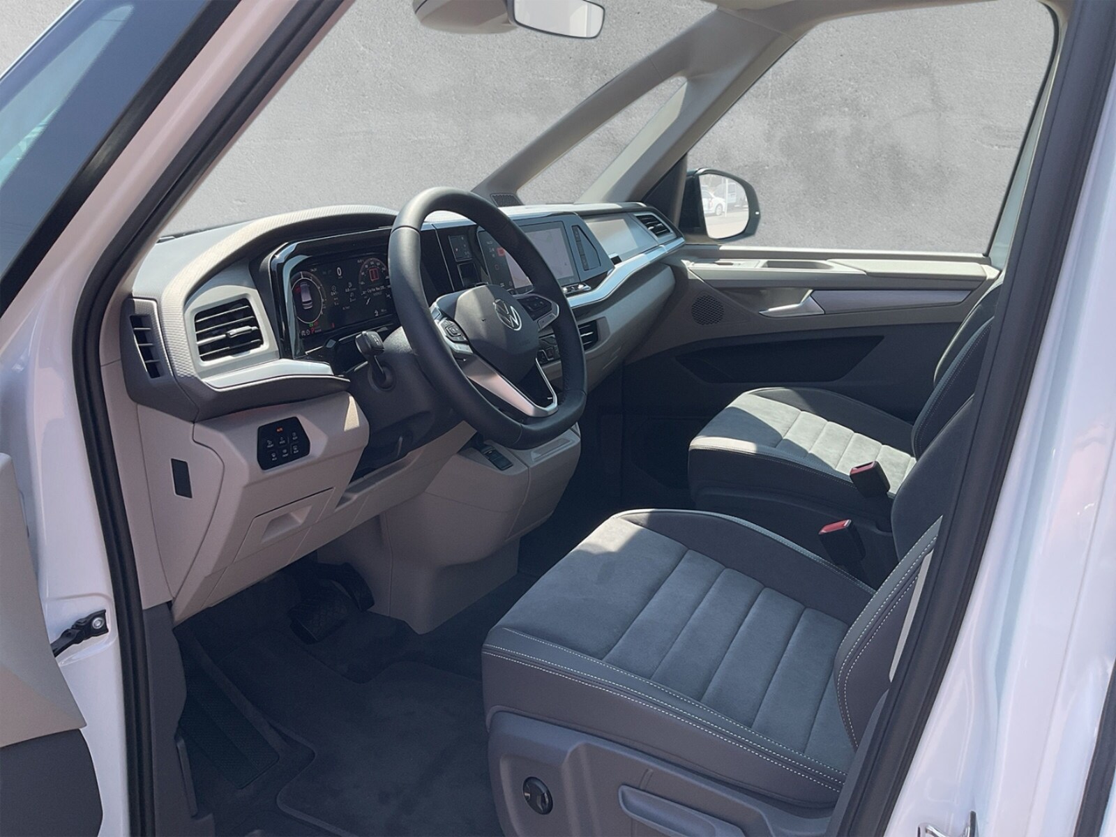 Volkswagen Multivan Langversion – Bild 6