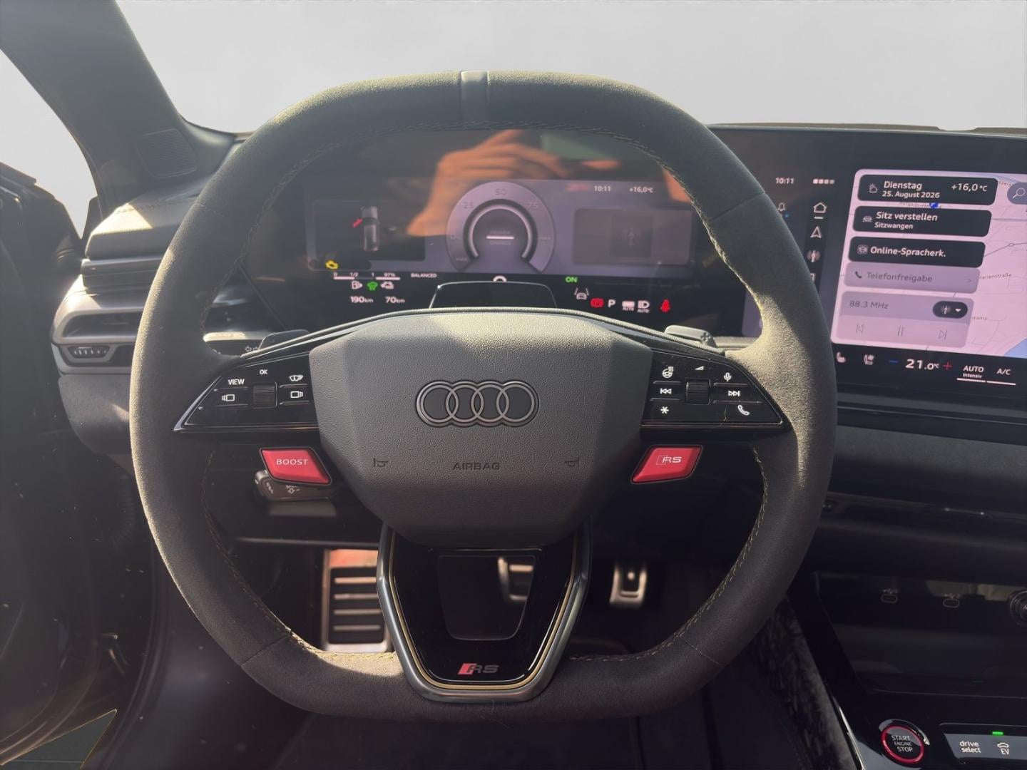 Bild über Audi RS 5 Limousine TFSI quattro 470 kW tiptronic - für weitere Informationen kontaktieren Sie den Audi Partner