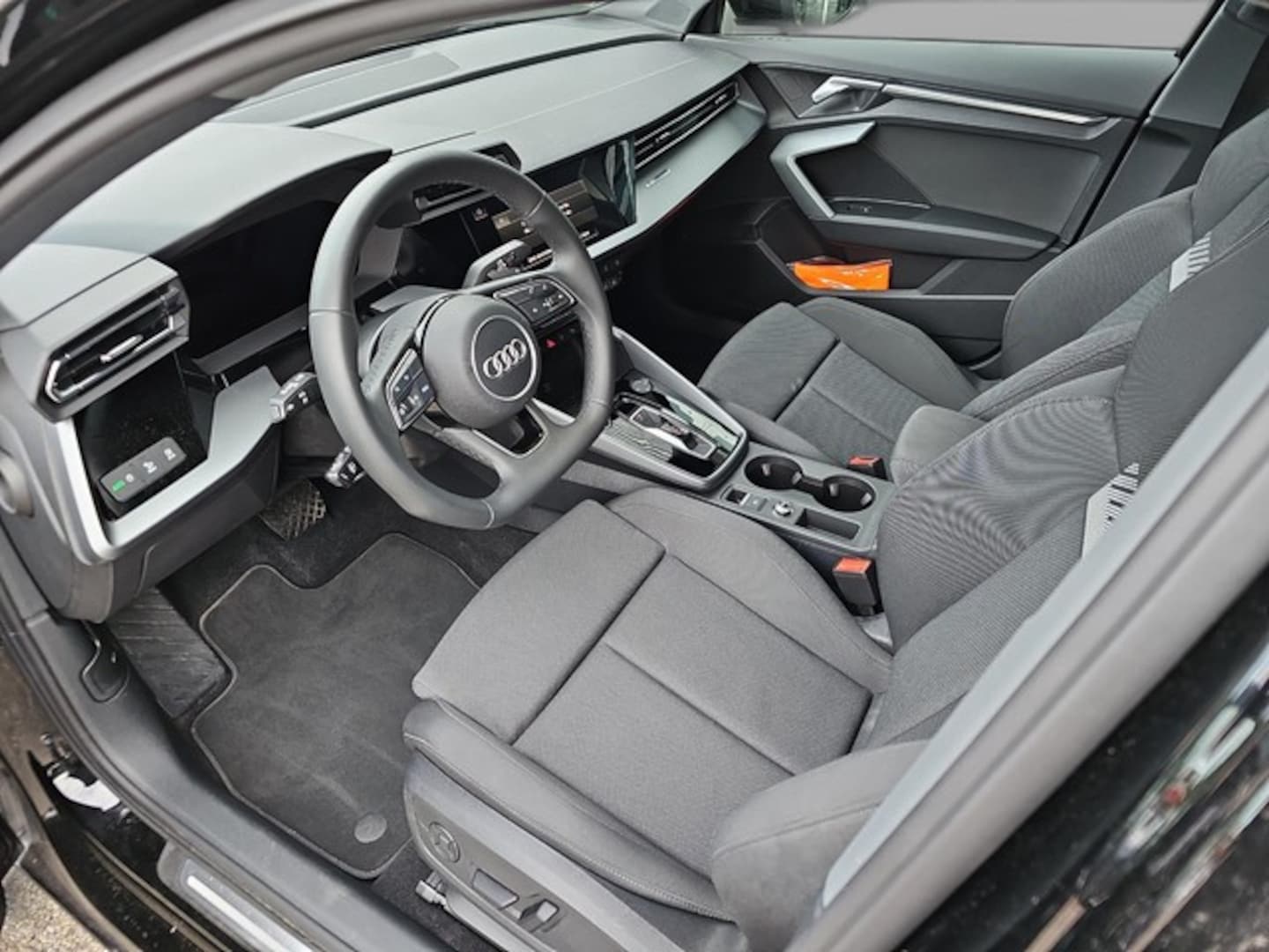 Bild über Audi A3 Sportback TFSI e TFSI e 150 kW S tronic - für weitere Informationen kontaktieren Sie den Audi Partner