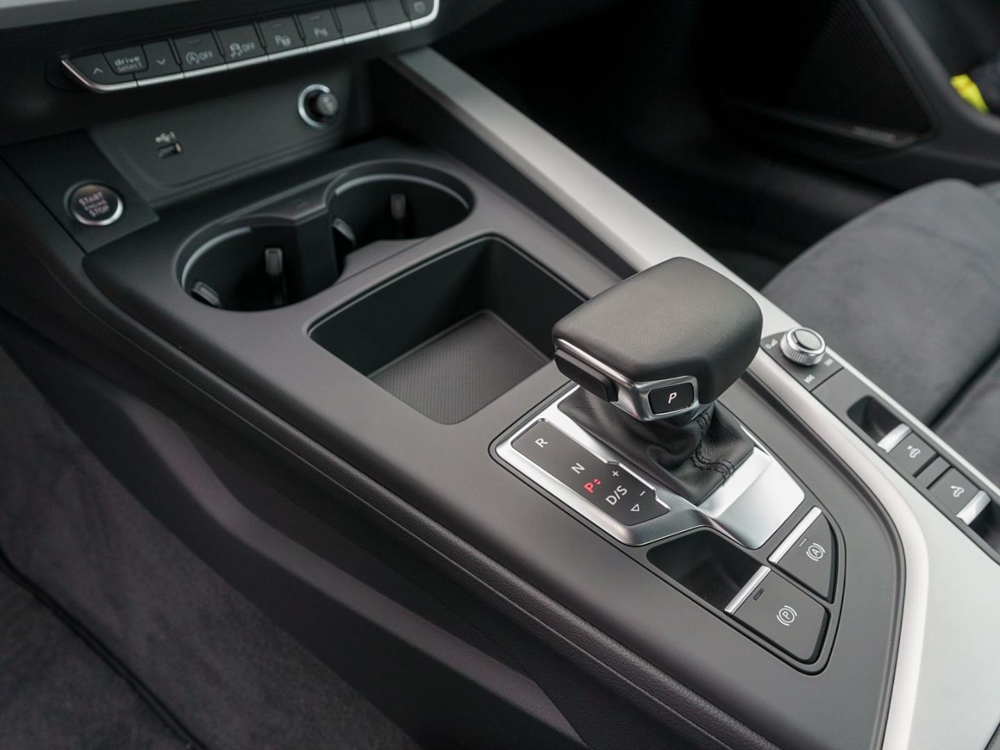 Image about Audi A5 Cabriolet S line 35 TDI S tronic