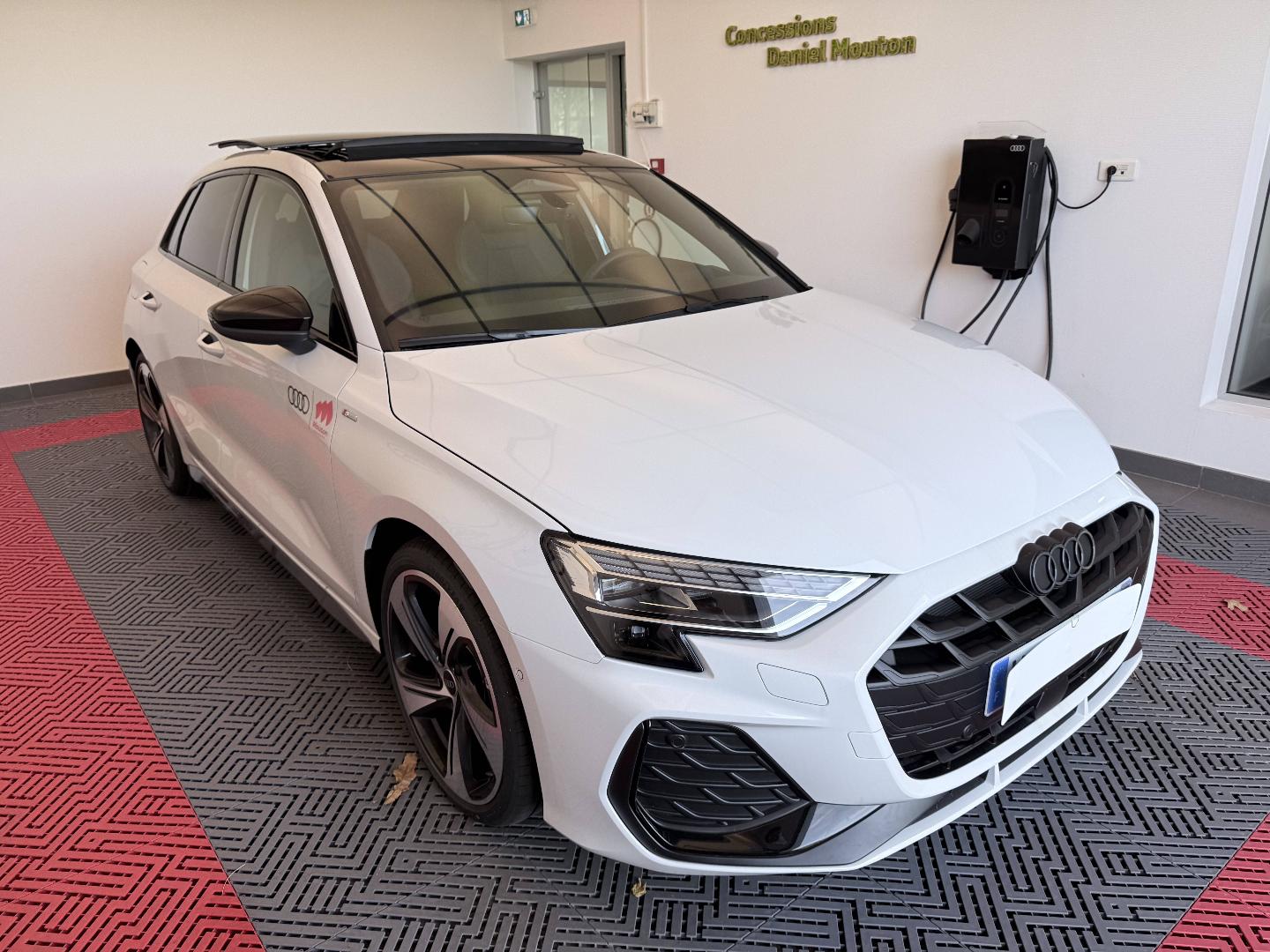 Image about Audi A3 Sportback S line TDI 150 ch S tronic