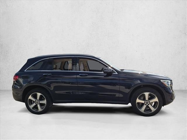 2022 Mercedes-Benz GLC 300