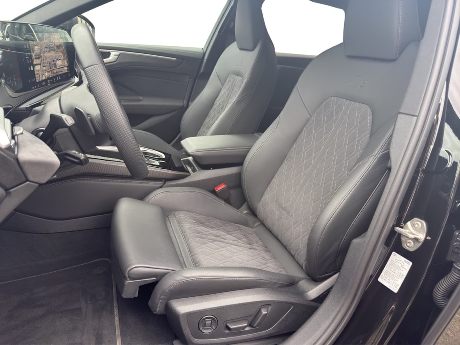Audi A6 Avant edition one