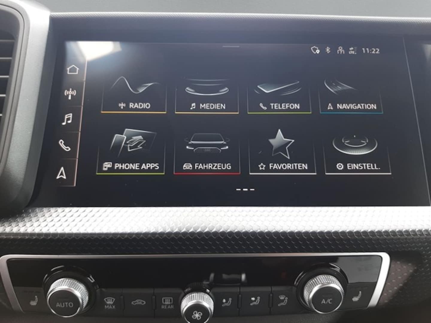 Bild über Audi A1 Sportback advanced 30 TFSI Schaltgetriebe - für weitere Informationen kontaktieren Sie den Audi Partner