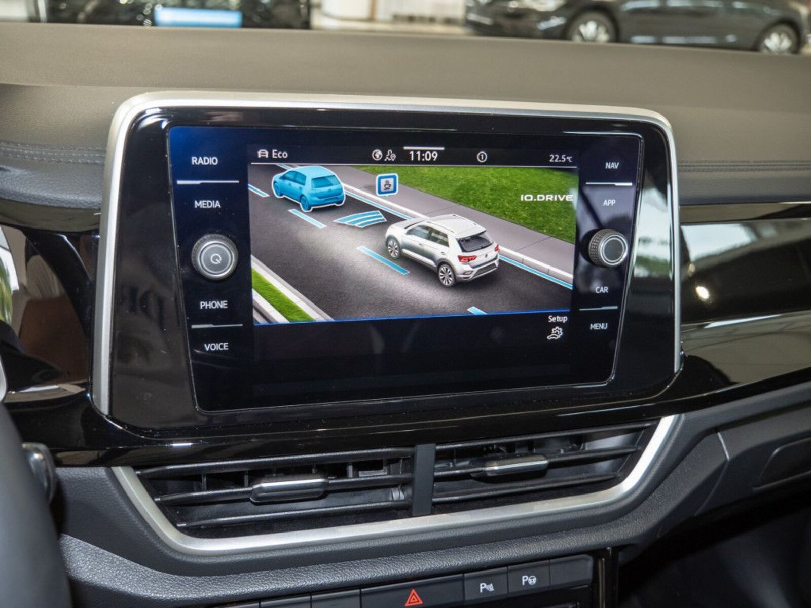 Volkswagen T-Roc – Bild 12