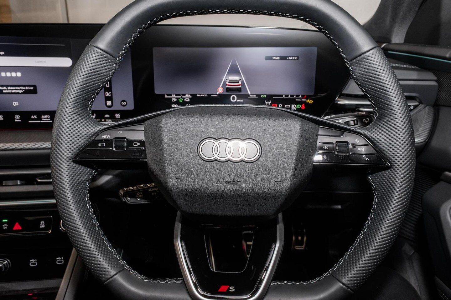 Image about Audi Q5 SUV e-hybrid quattro S tronic