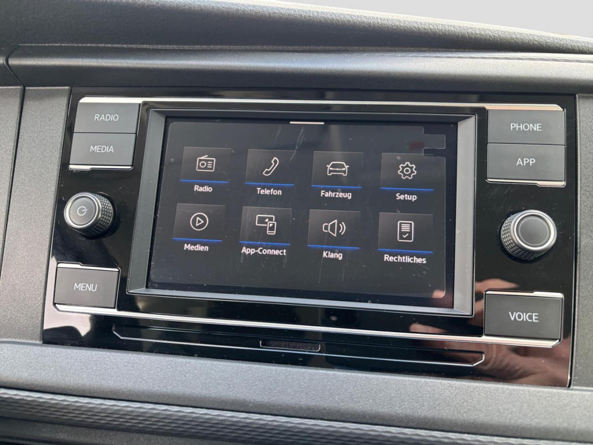 Volkswagen T6.1 Transporter Kombi kurzer Radstand