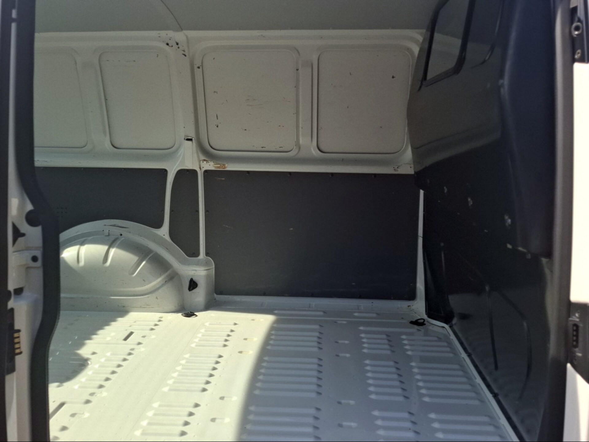 Volkswagen T6.1 Transporter Kasten kurzer Radstand
