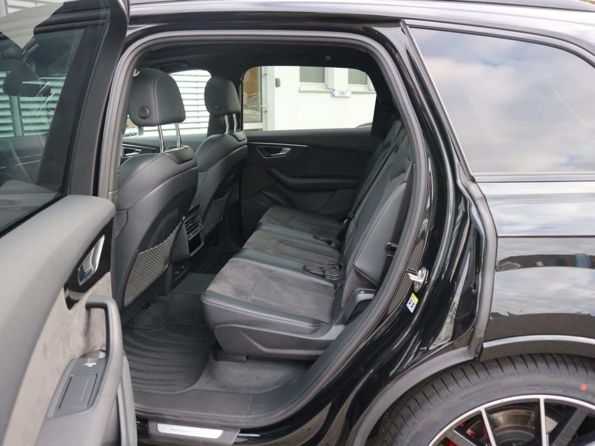 Audi Q7 SUV S line
