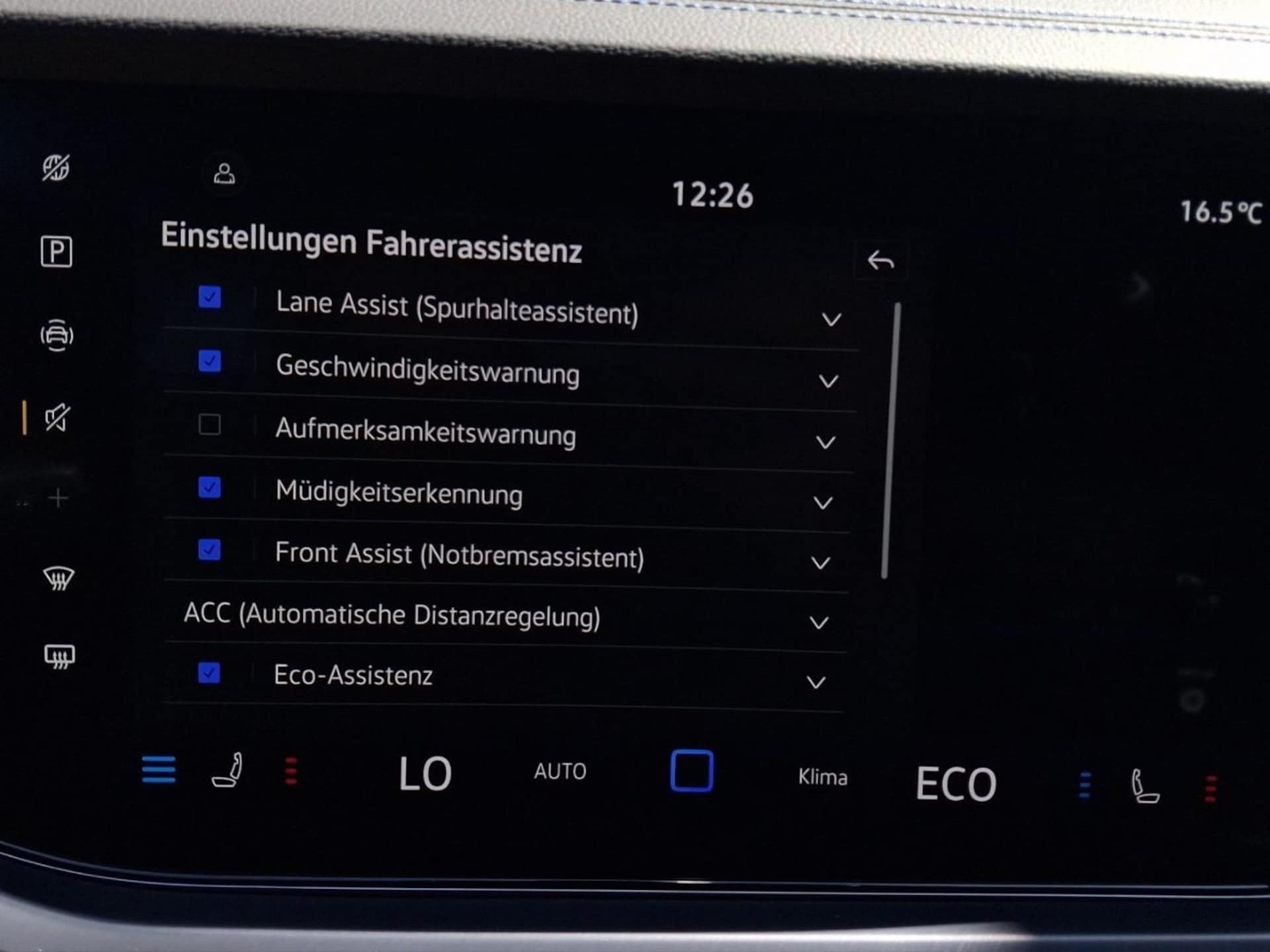 Volkswagen Touareg R