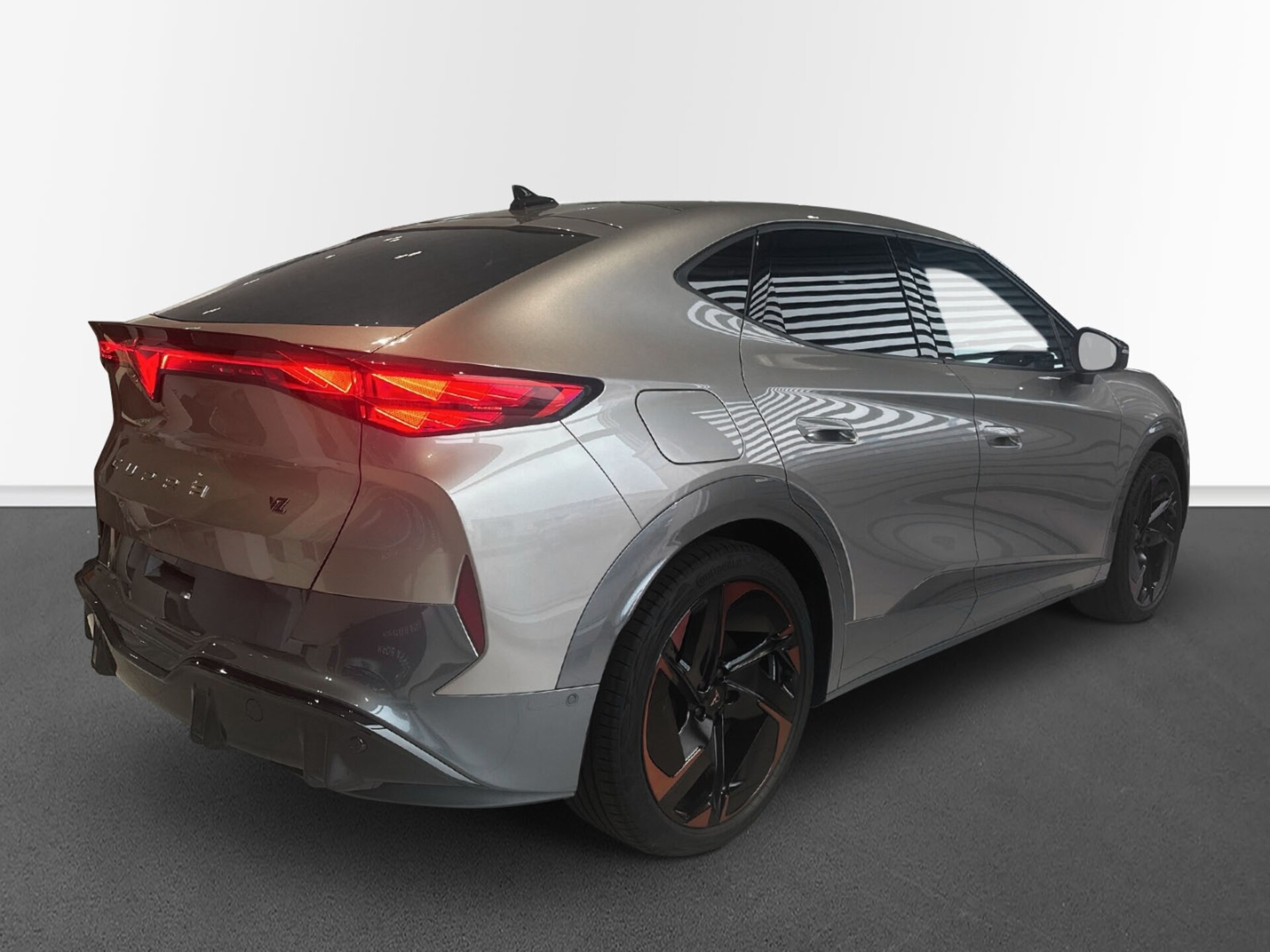 CUPRA Tavascan VZ
