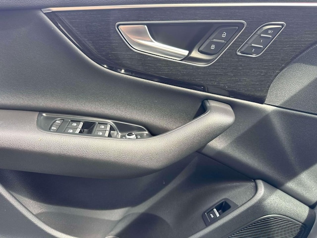 2022 Audi Q7 Premium Plus - Photo 11