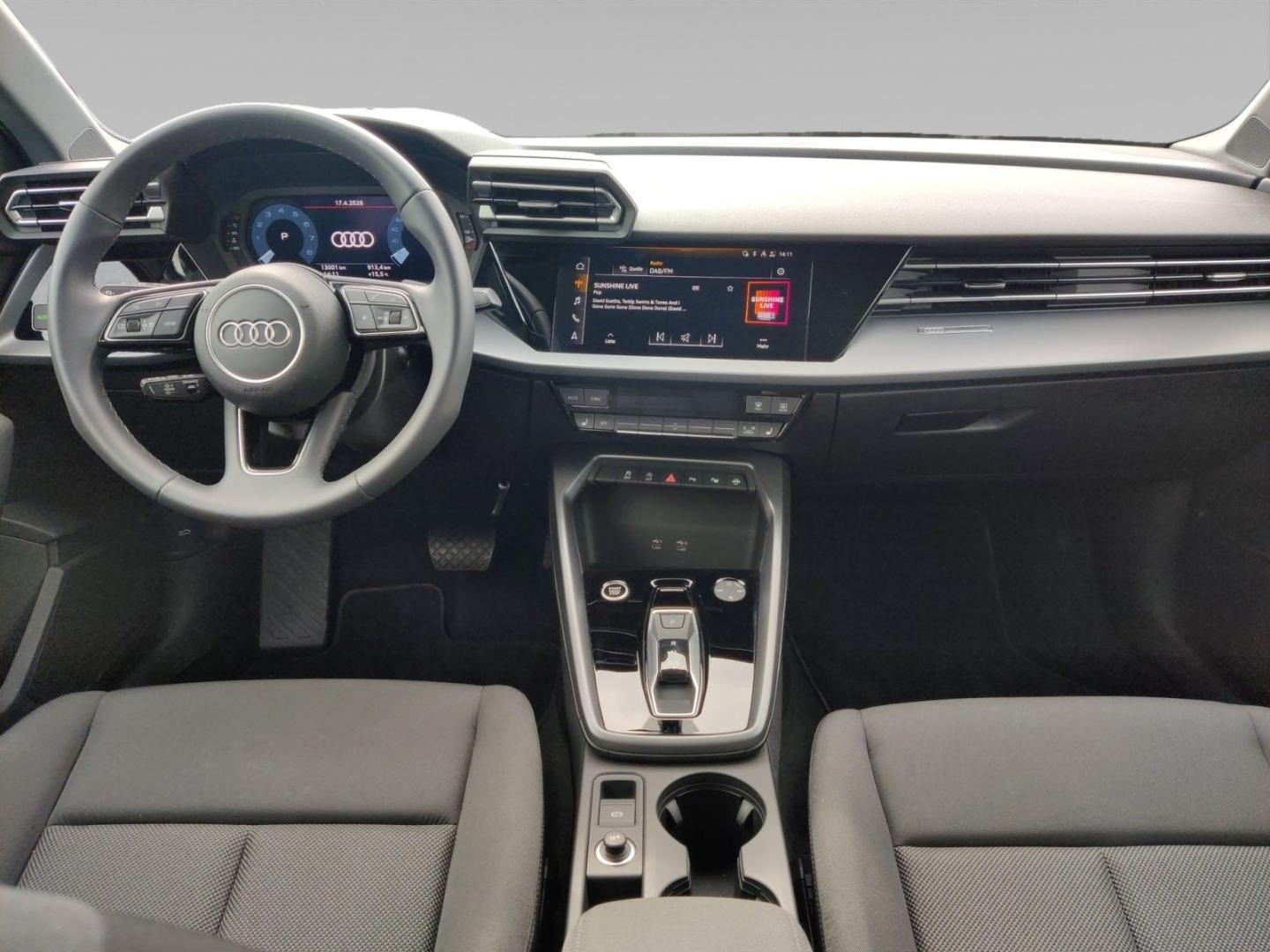 Bild über Audi A3 allstreet 35 TFSI S tronic - für weitere Informationen kontaktieren Sie den Audi Partner
