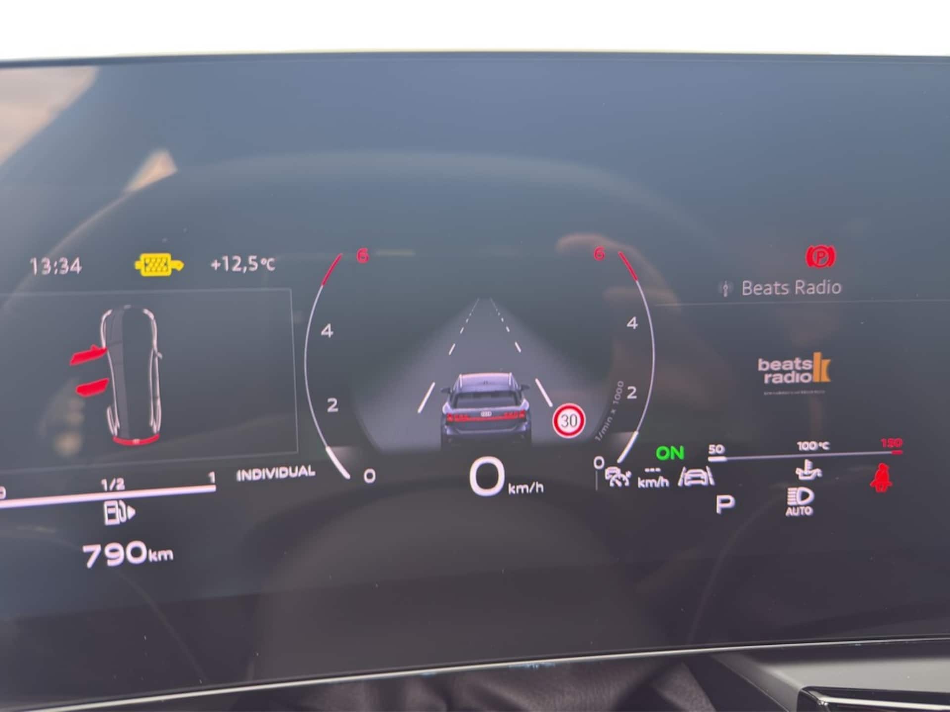 Audi A6 Avant edition one