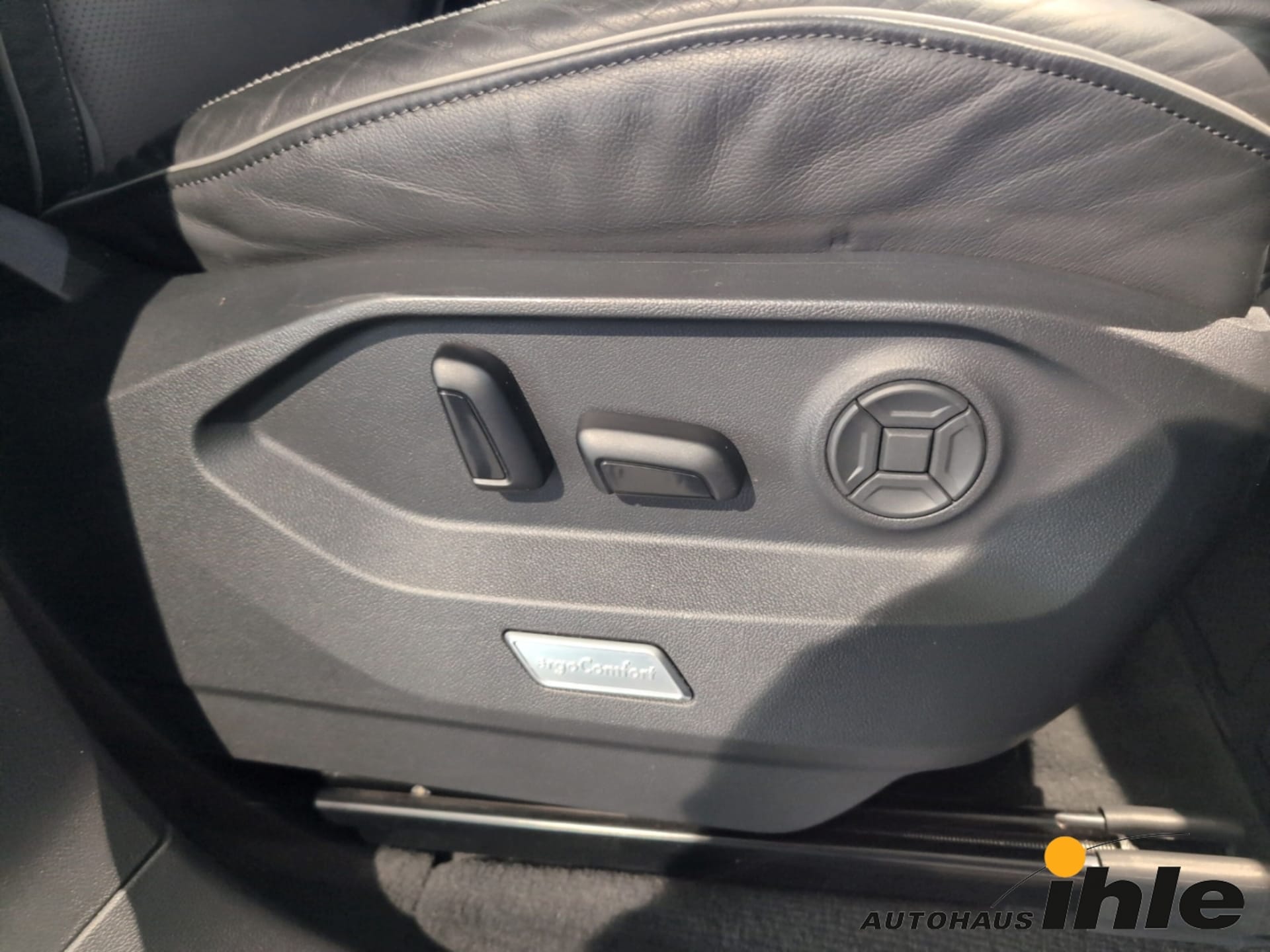 Volkswagen Touareg Basis-Modell