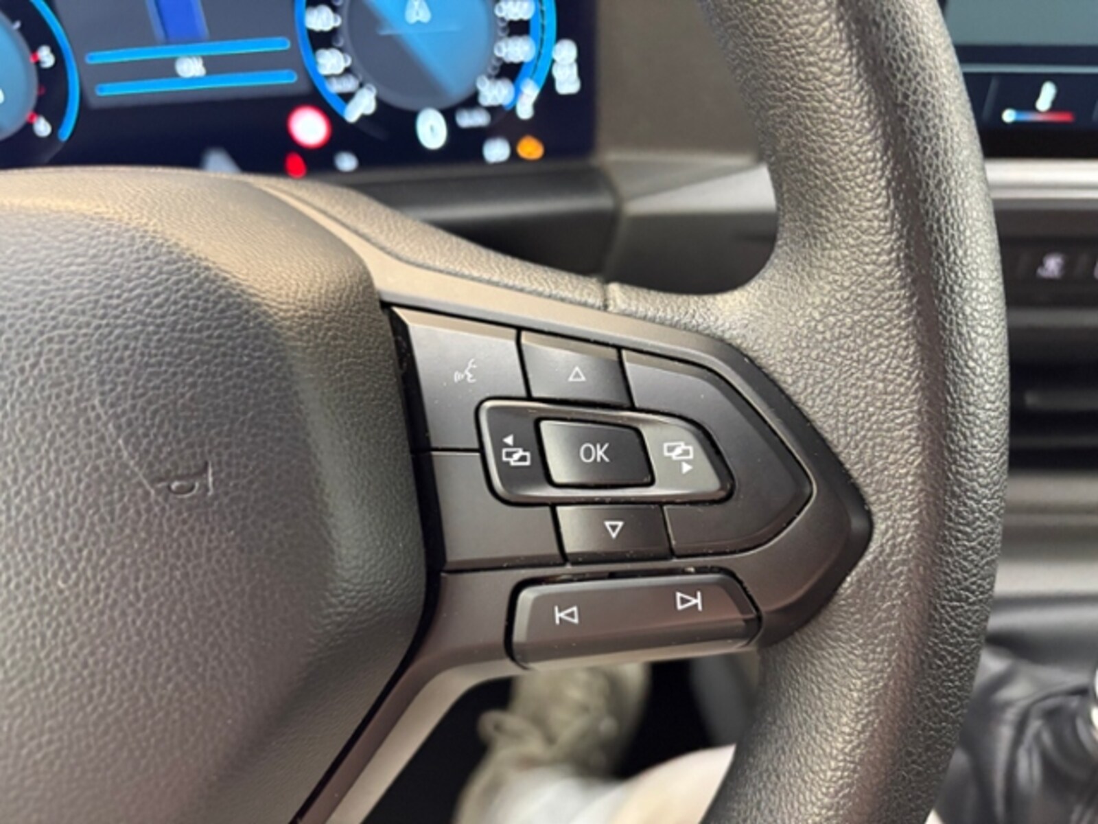 Volkswagen Transporter Kasten langer Radstand – Bild 12