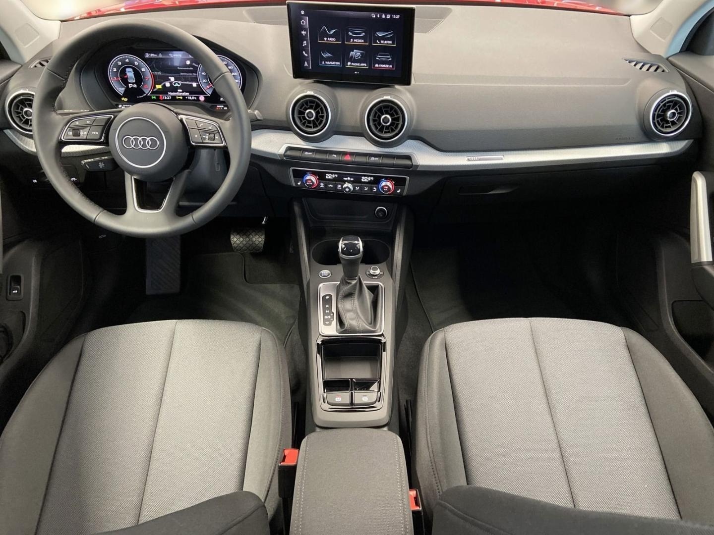 Bild über Audi Q2 advanced 35 TFSI S tronic - für weitere Informationen kontaktieren Sie den Audi Partner