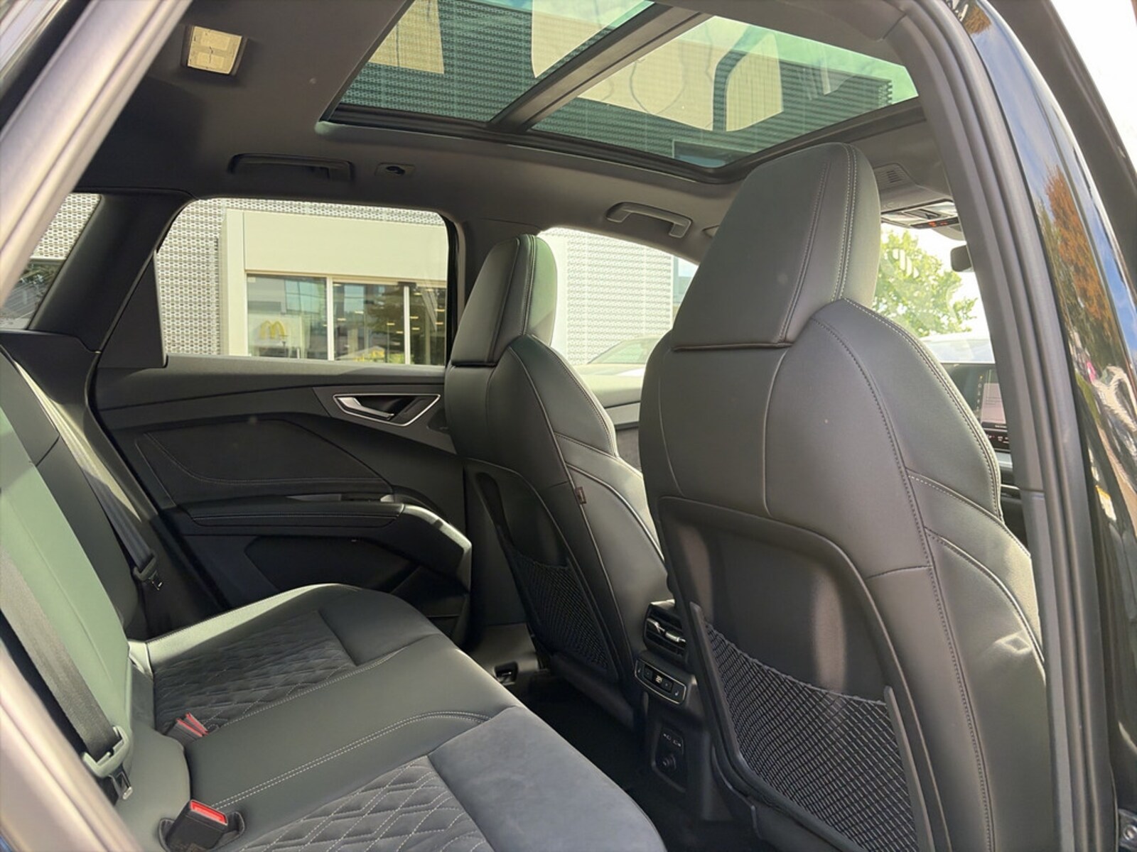 Audi Q4 e-tron – Bild 16
