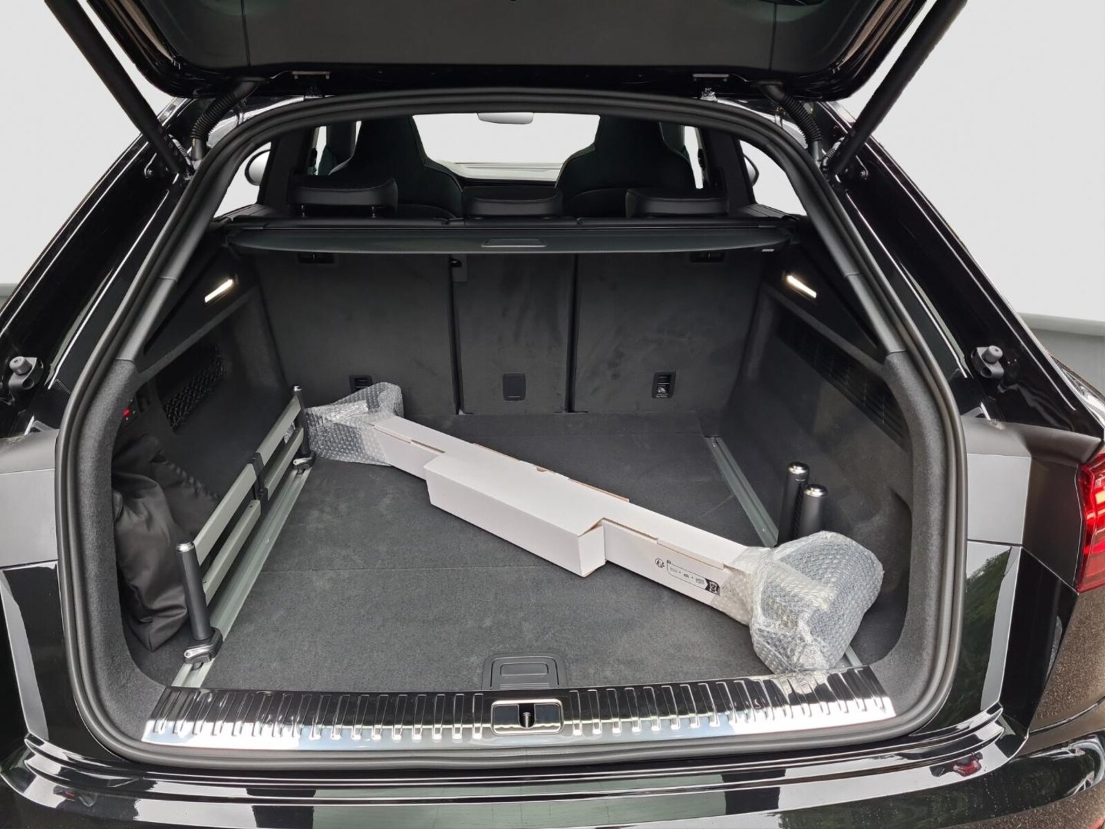 Audi SQ8 – Bild 13