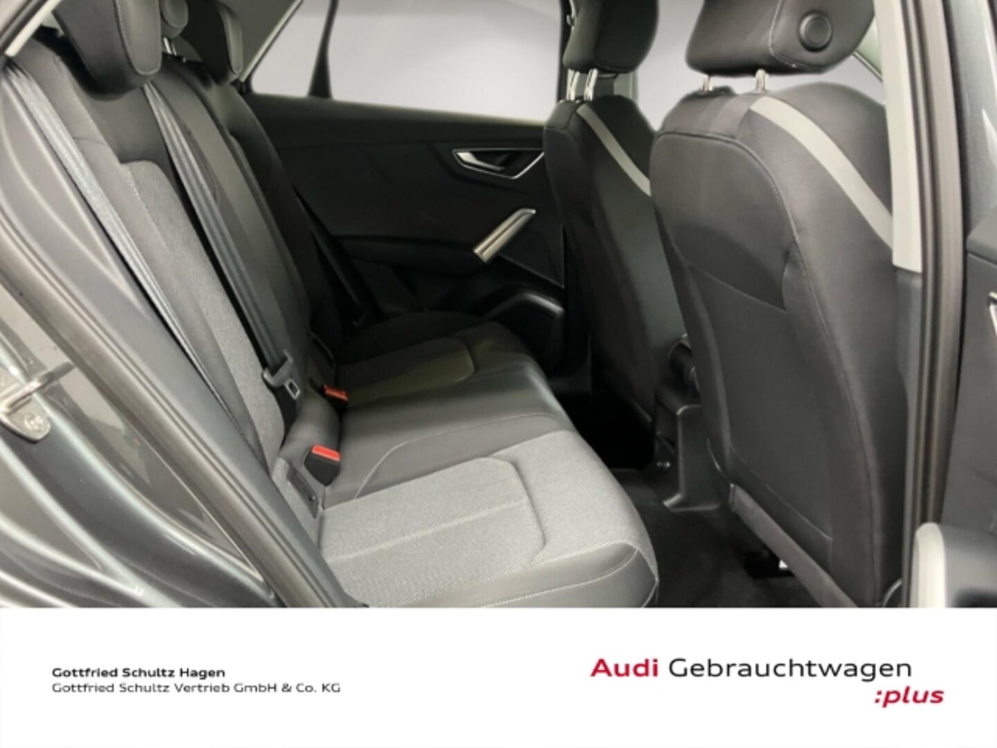Bild über Audi Q2 S line 35 TFSI S tronic - für weitere Informationen kontaktieren Sie den Audi Partner