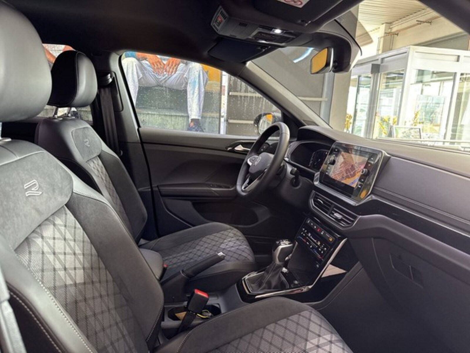 Volkswagen T-Cross – Bild 13