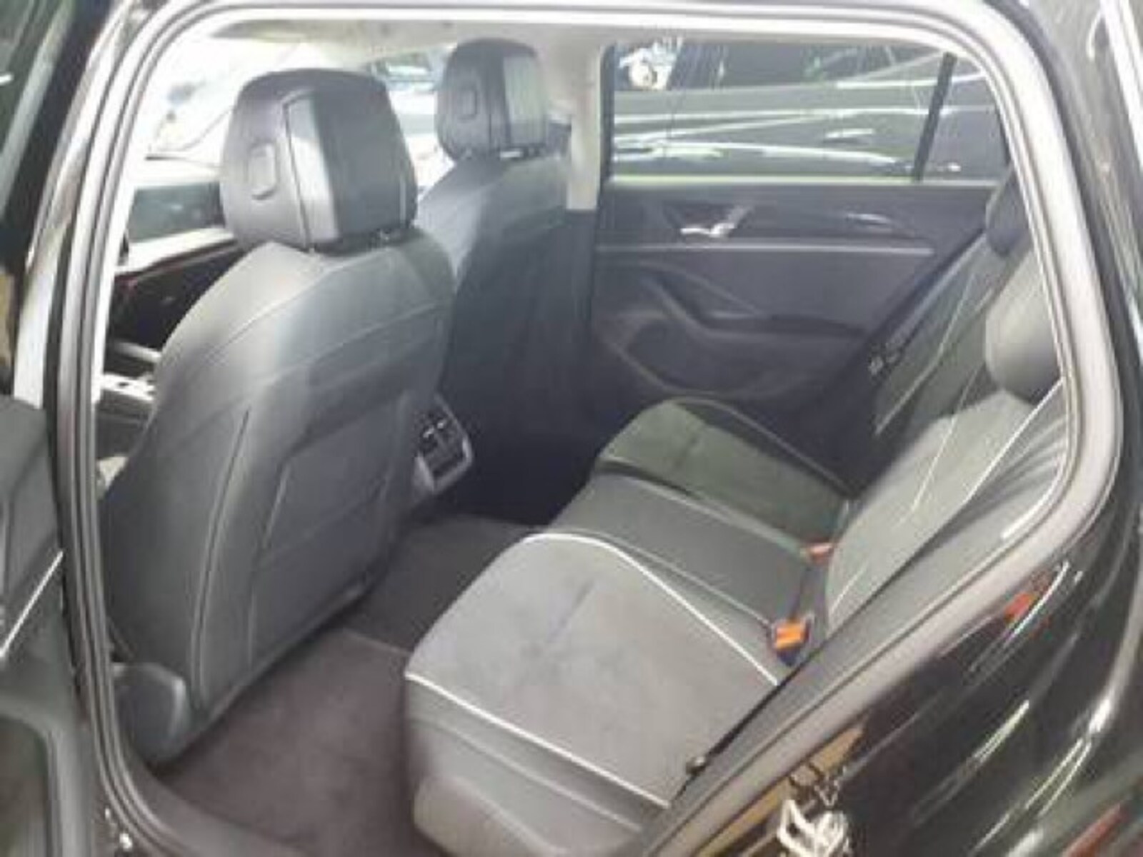 Volkswagen Passat – Bild 5