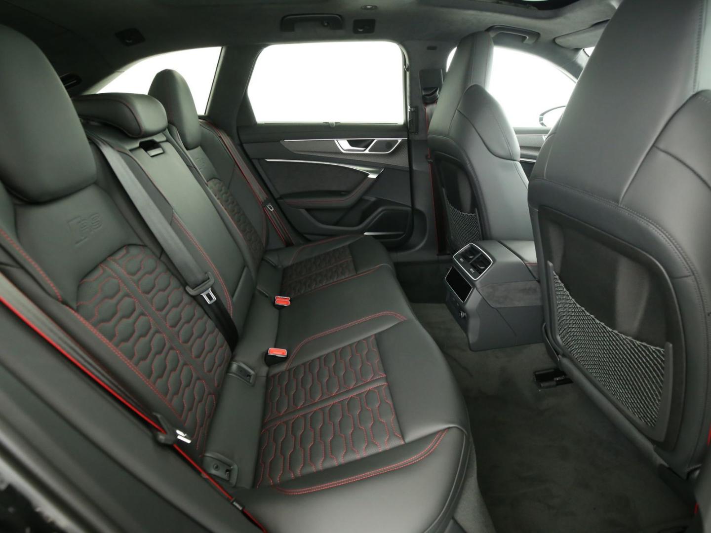 Image about Audi RS 6 Avant performance quattro tiptronic