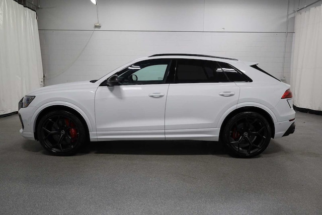 2026 Audi RS Q8 SUV performance