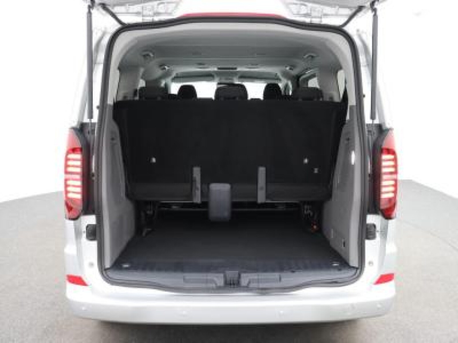 Volkswagen Caravelle – Bild 6