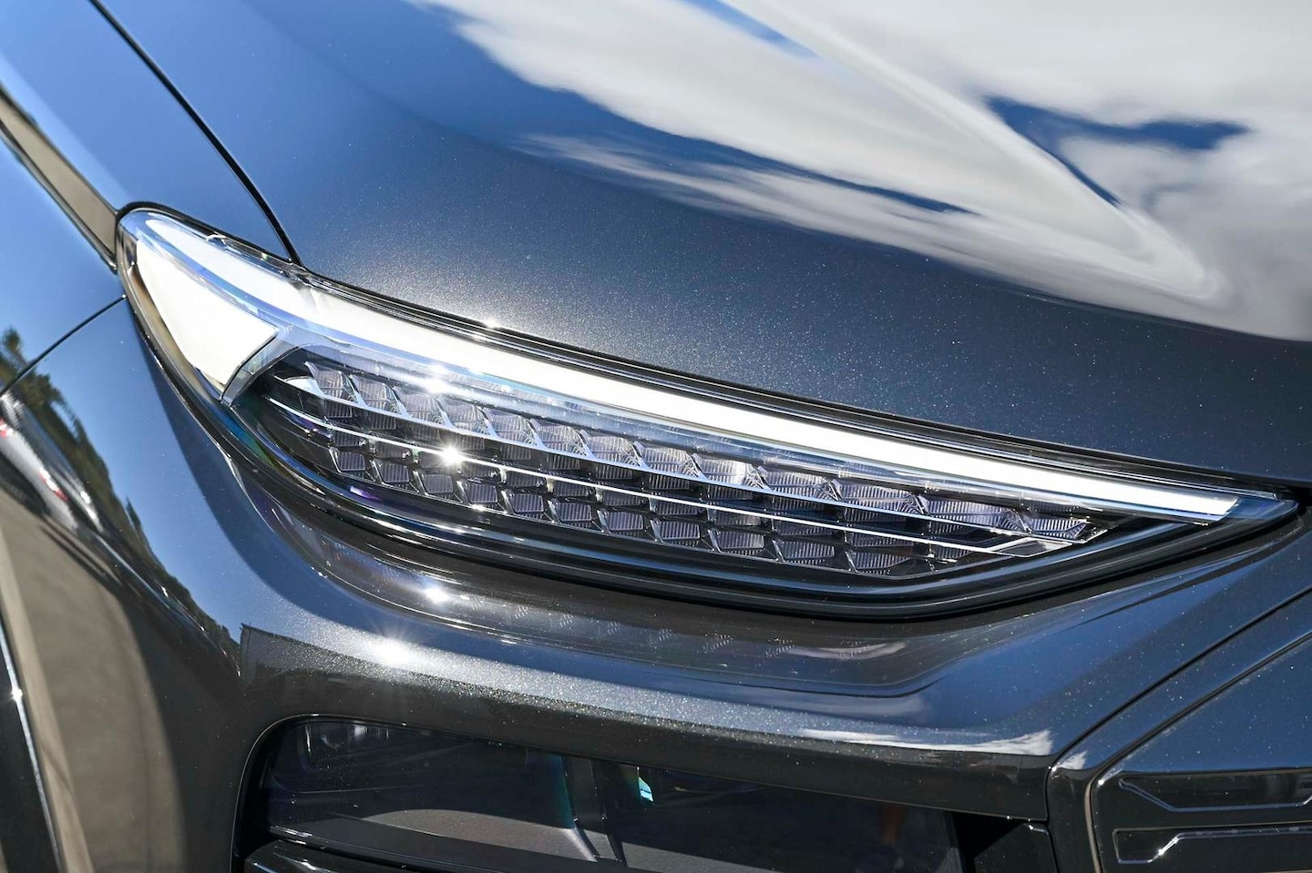 Image about Audi Q6 SUV e-tron e-tron