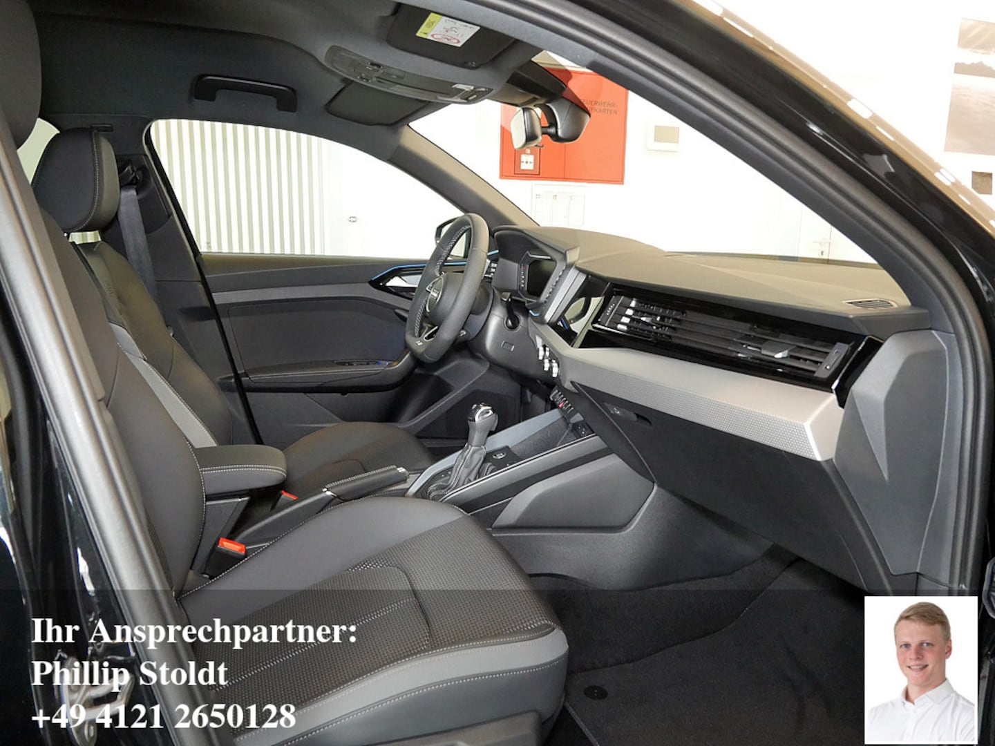 Bild über Audi A1 Sportback S line 30 TFSI S tronic - für weitere Informationen kontaktieren Sie den Audi Partner