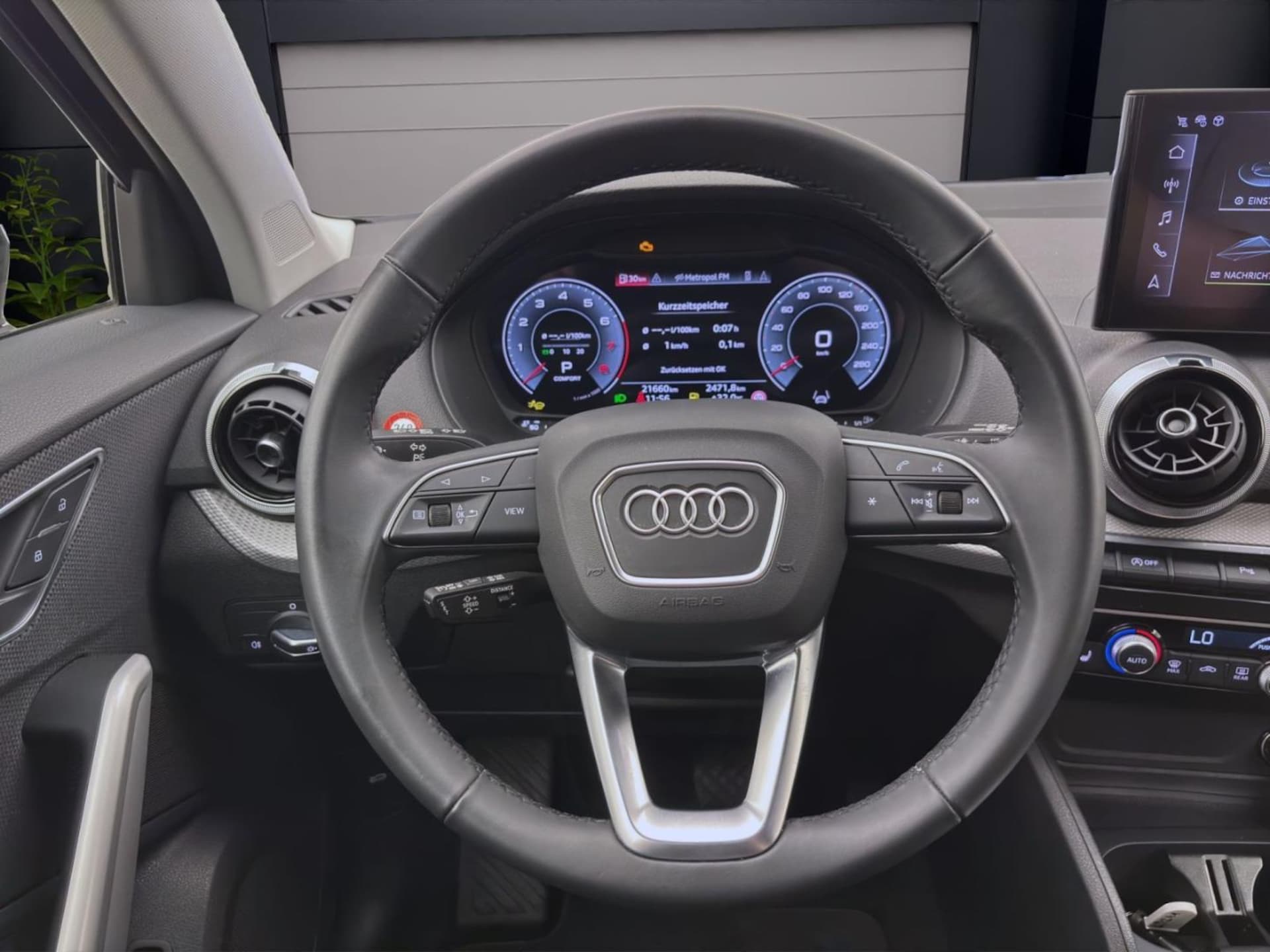 Audi Q2 S line