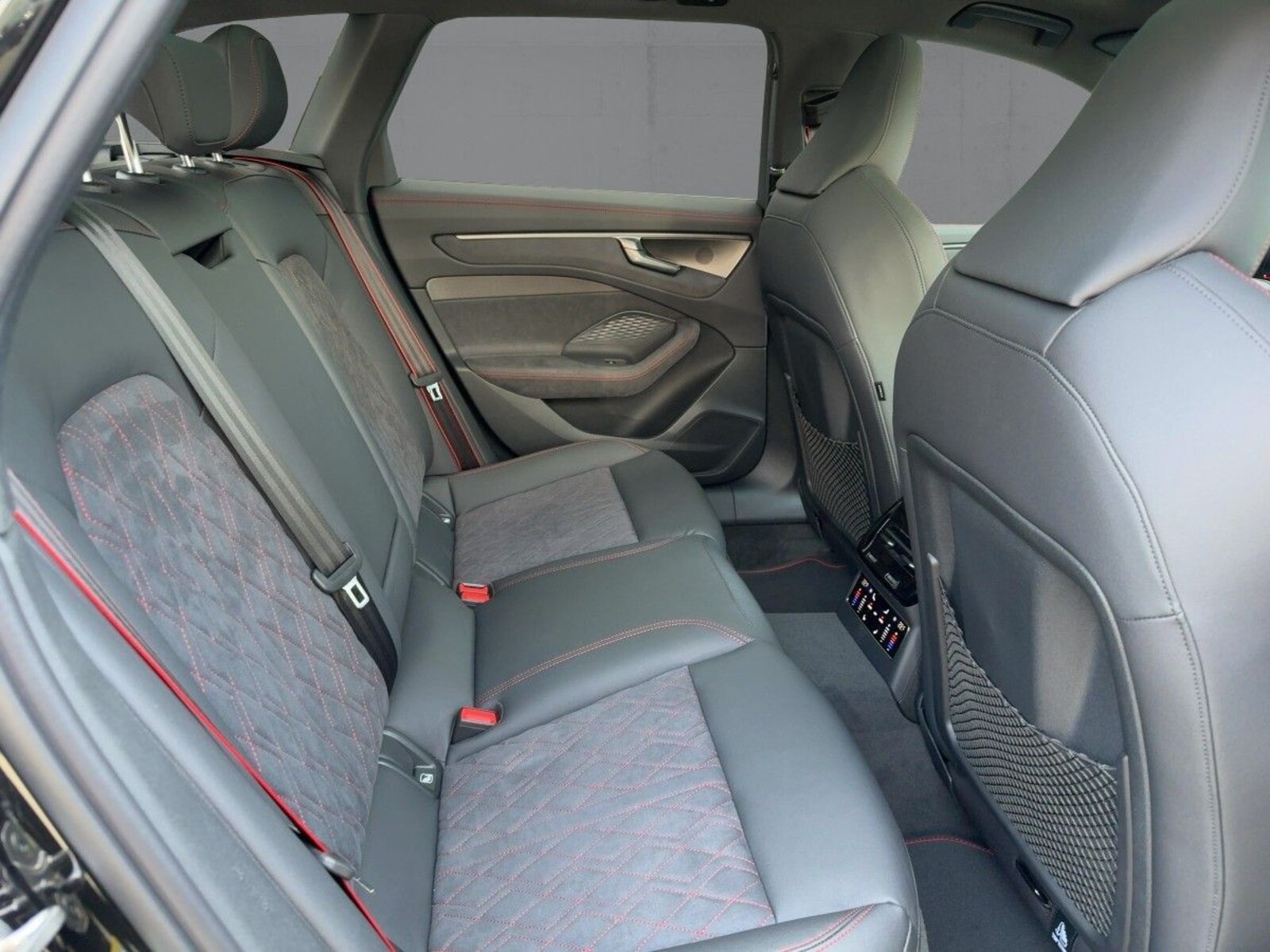 Audi A6 Avant – Bild 13