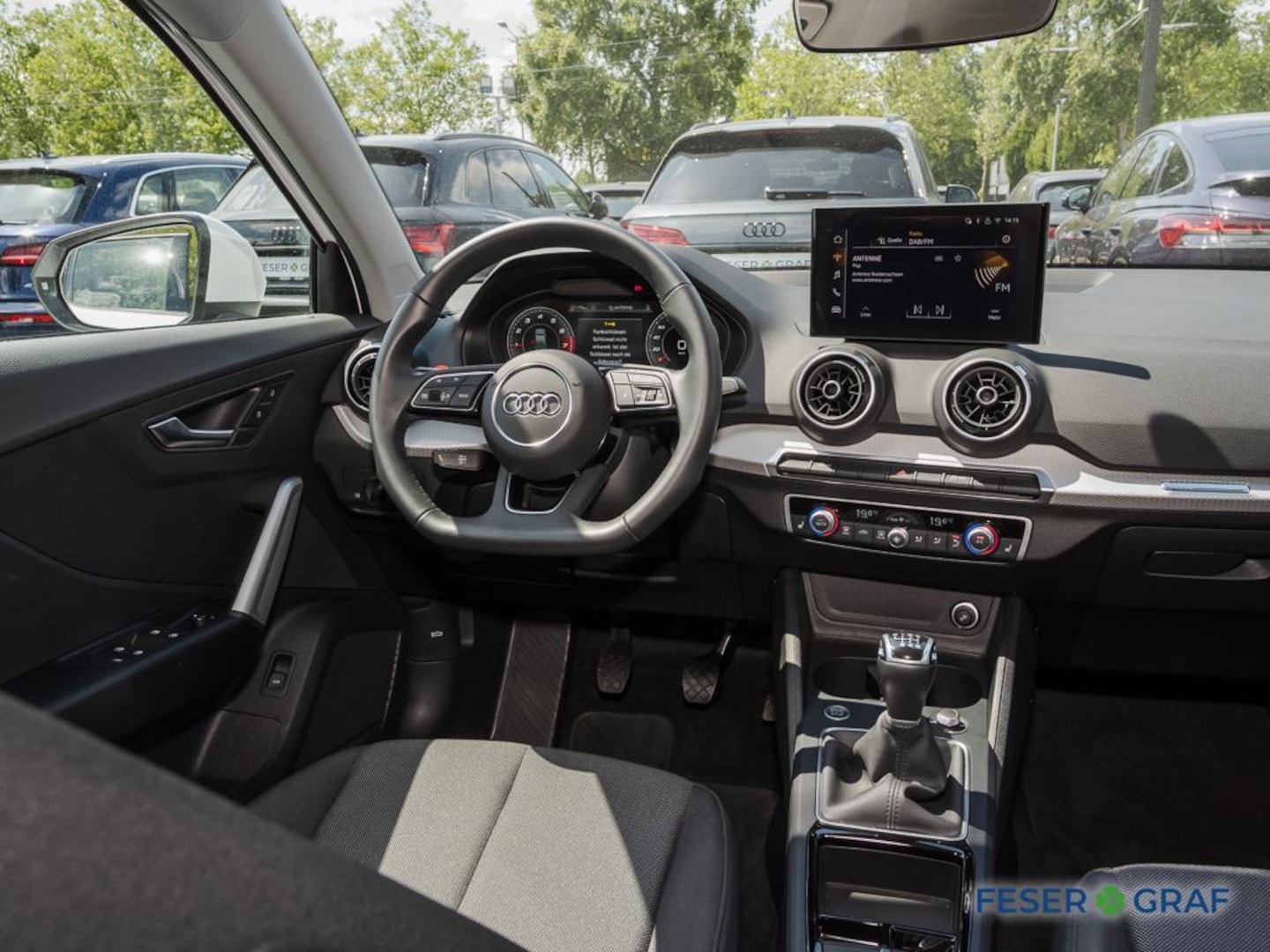 Bild über Audi Q2 30 TFSI Schaltgetriebe - für weitere Informationen kontaktieren Sie den Audi Partner