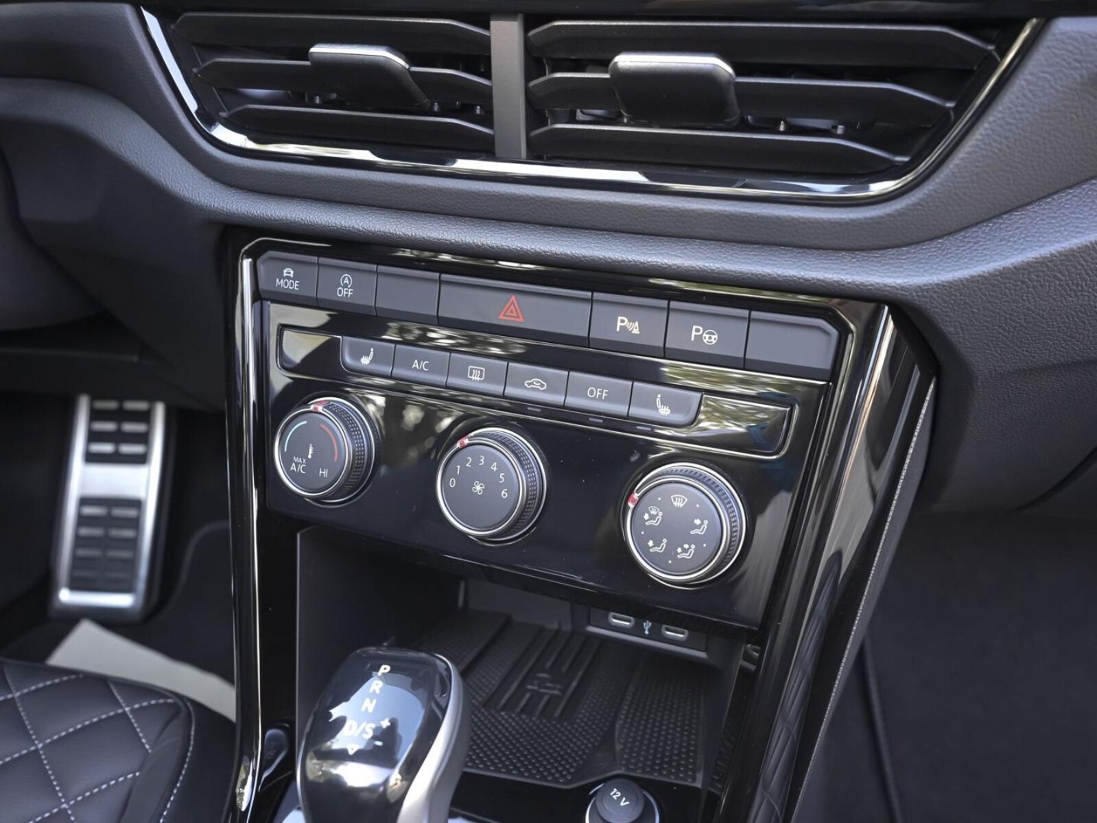 Volkswagen T-Roc Cabriolet – Bild 21