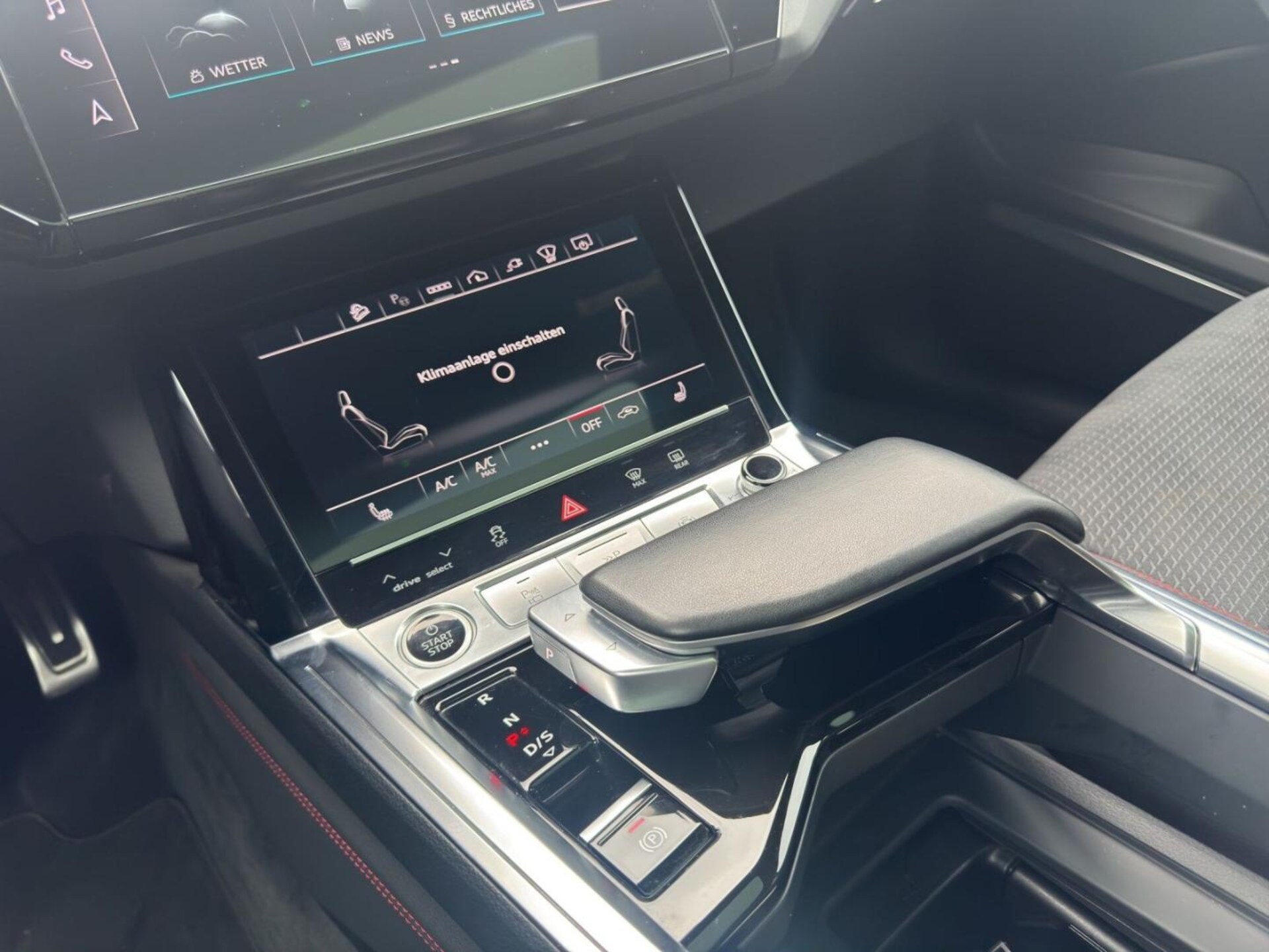 Audi Q8 e-tron S line