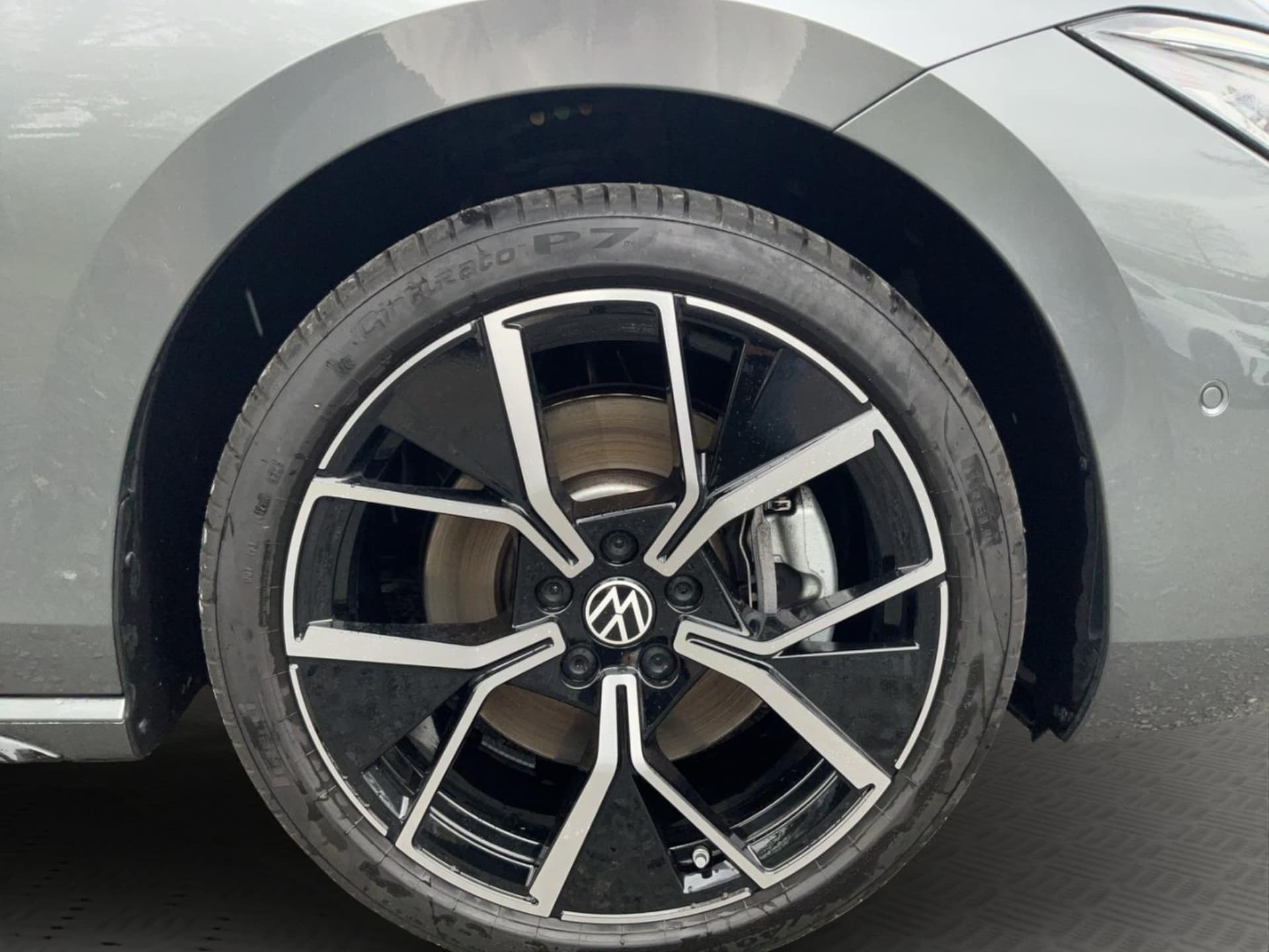 Volkswagen Passat R-Line