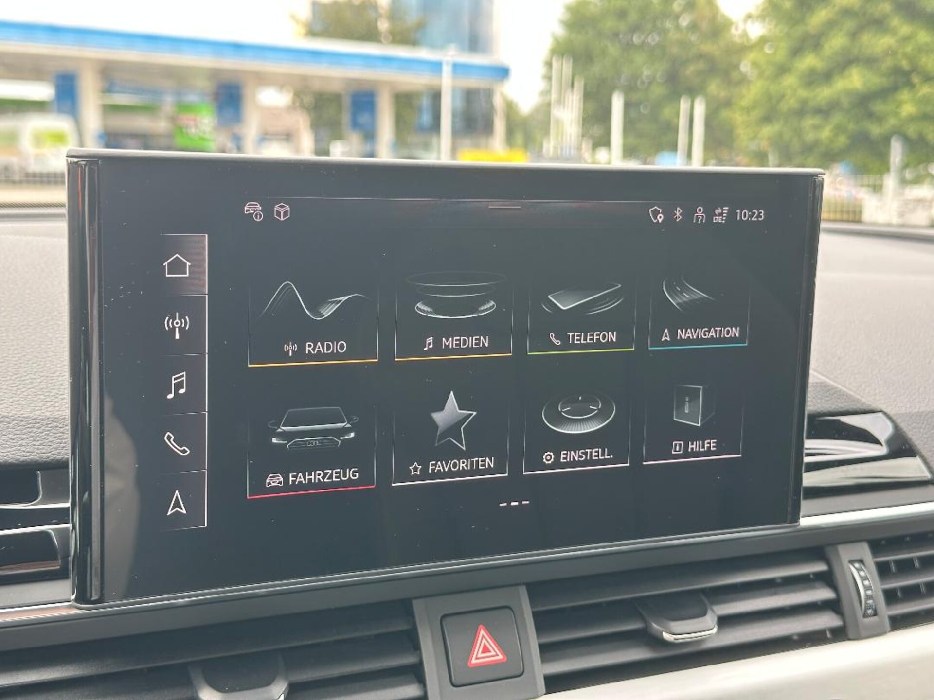 Audi A4 Avant S line