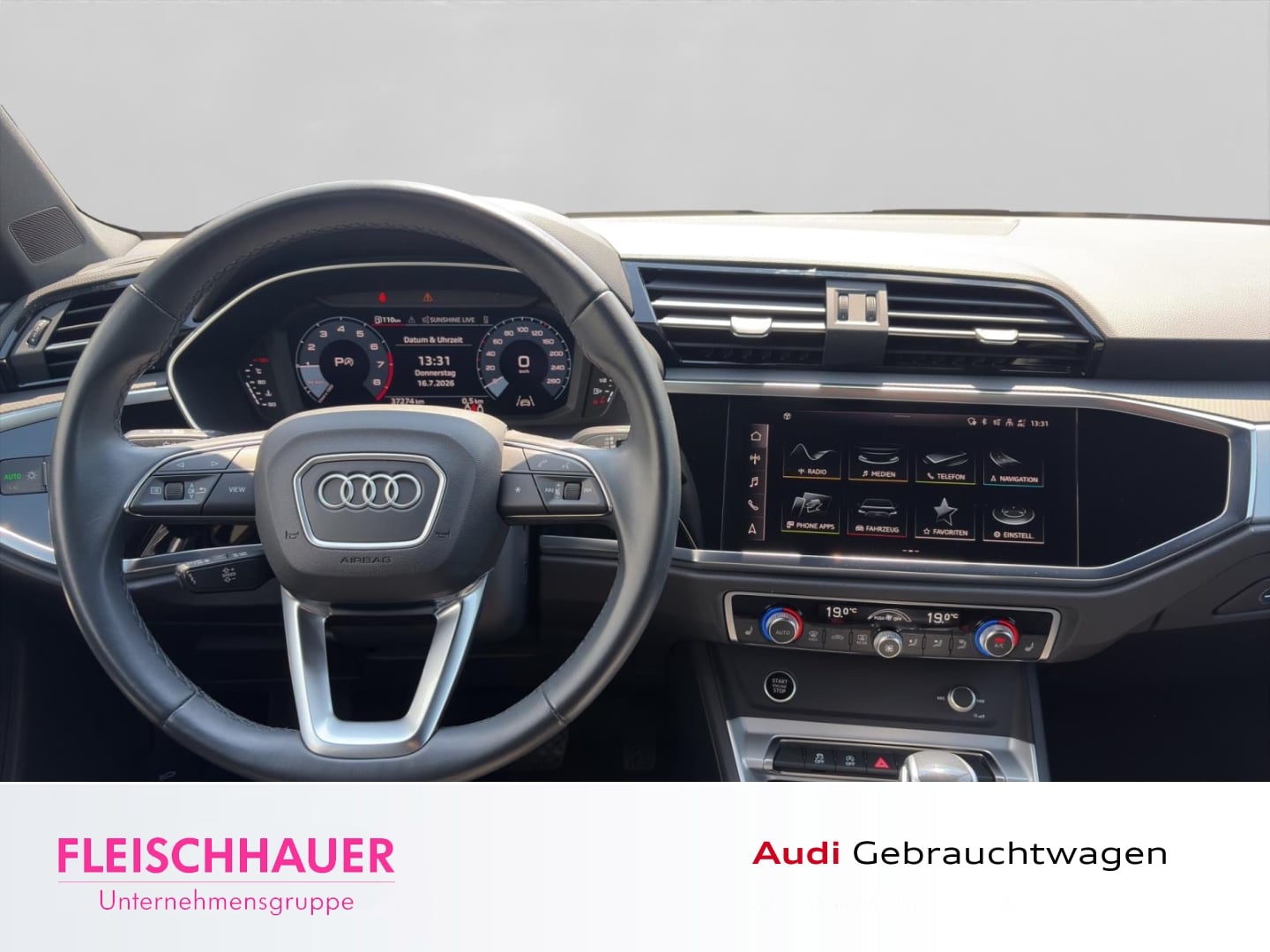 Bild über Audi Q3 35 TFSI S tronic - für weitere Informationen kontaktieren Sie den Audi Partner
