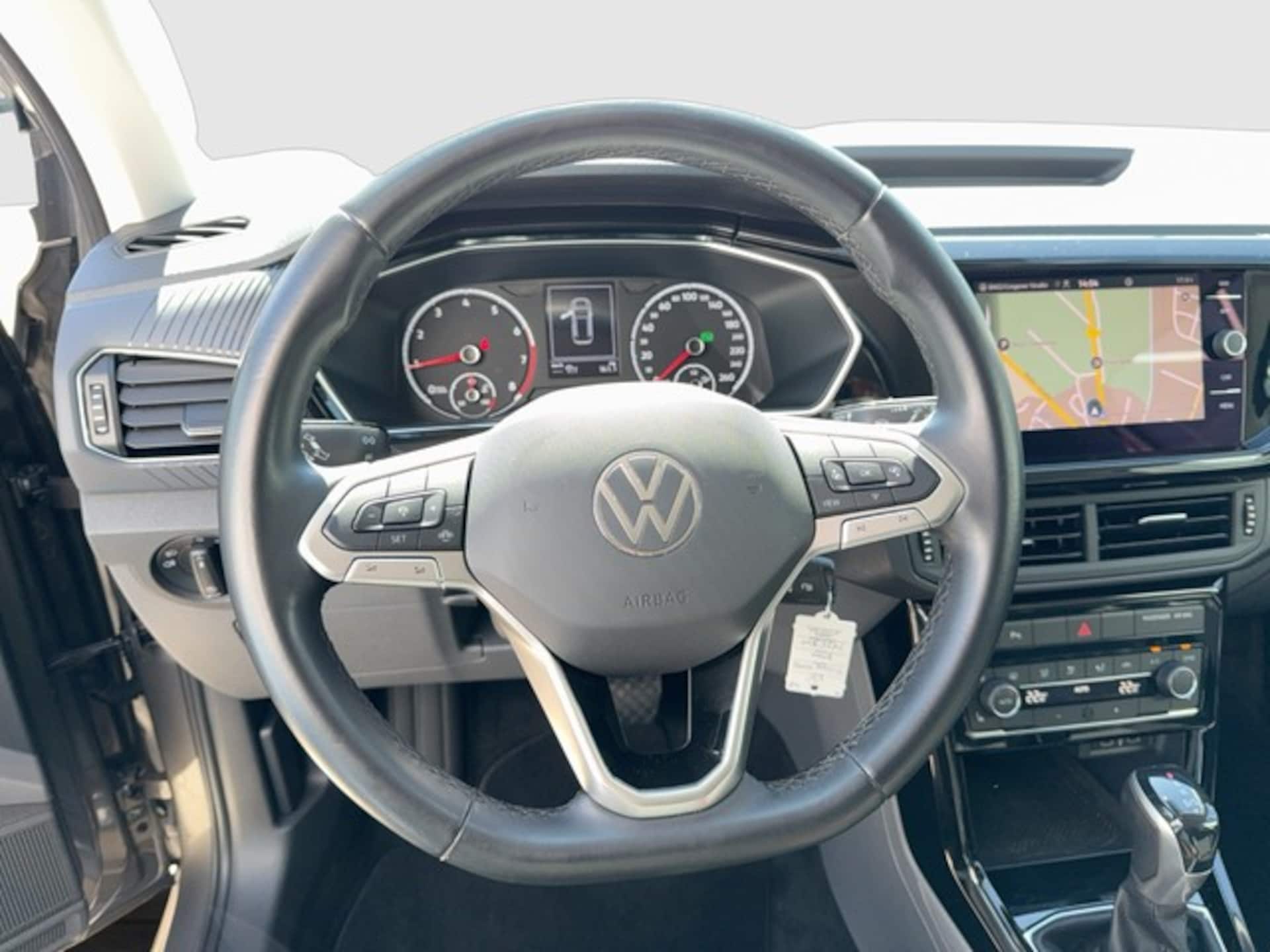 Volkswagen T-Cross Style