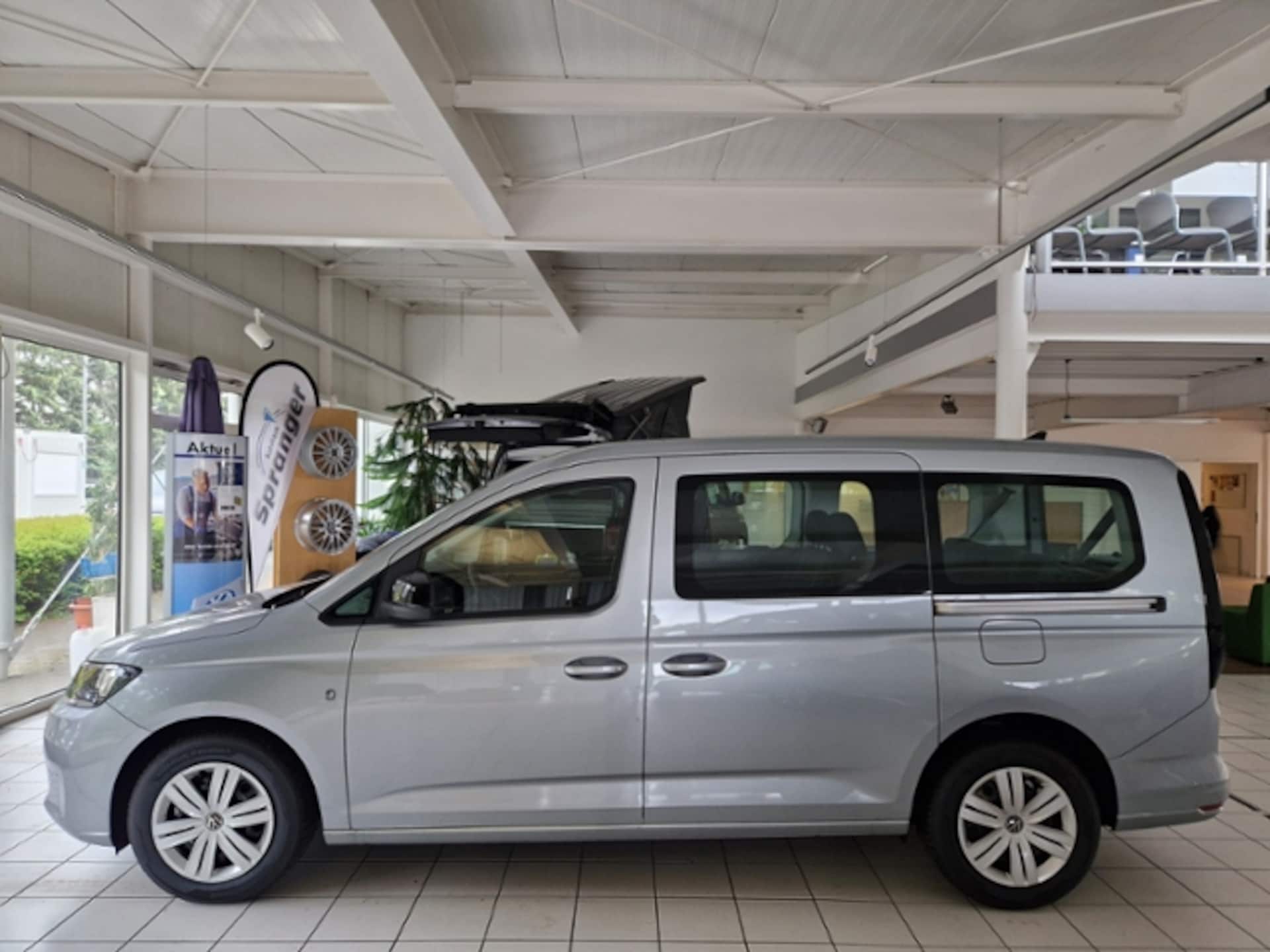Volkswagen Caddy Maxi Basis-Modell