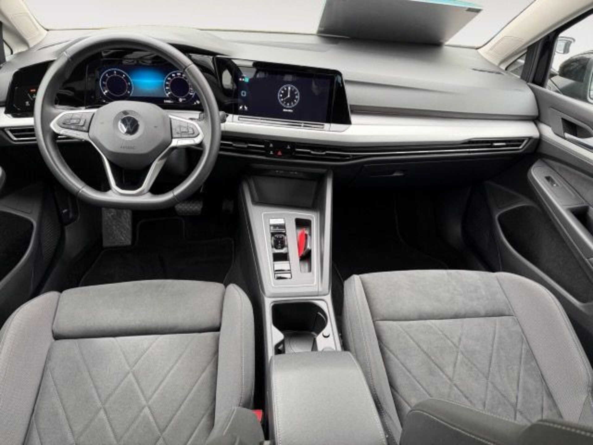 Volkswagen Golf Variant Life