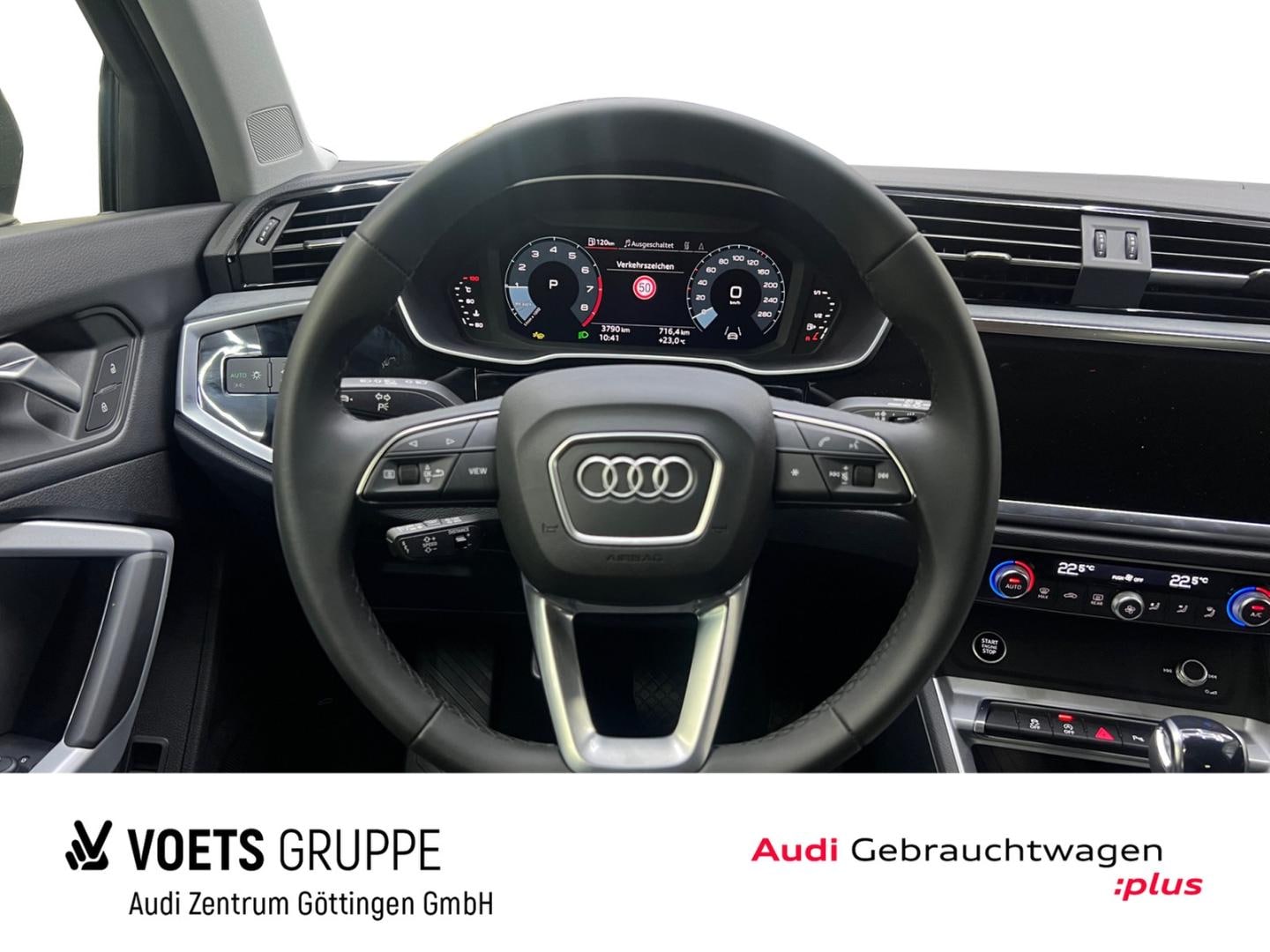 Bild über Audi Q3 TFSI 110 kW S tronic - für weitere Informationen kontaktieren Sie den Audi Partner