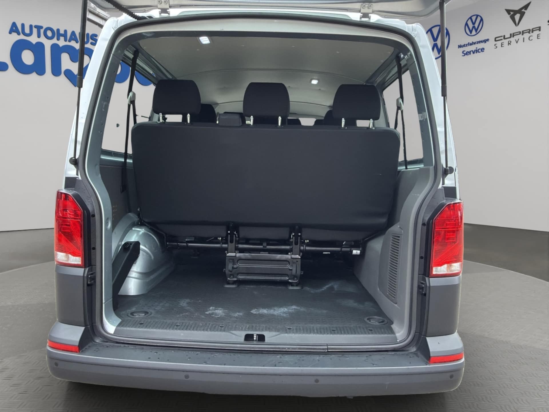 Volkswagen T6.1 Transporter Kombi kurzer Radstand