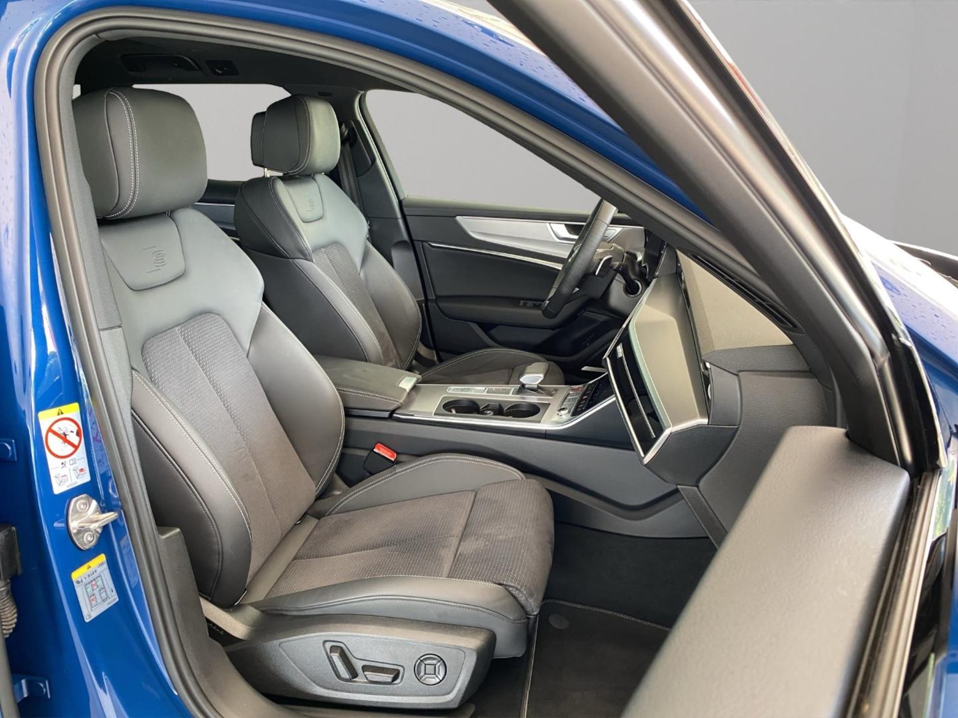 Audi S6 Avant