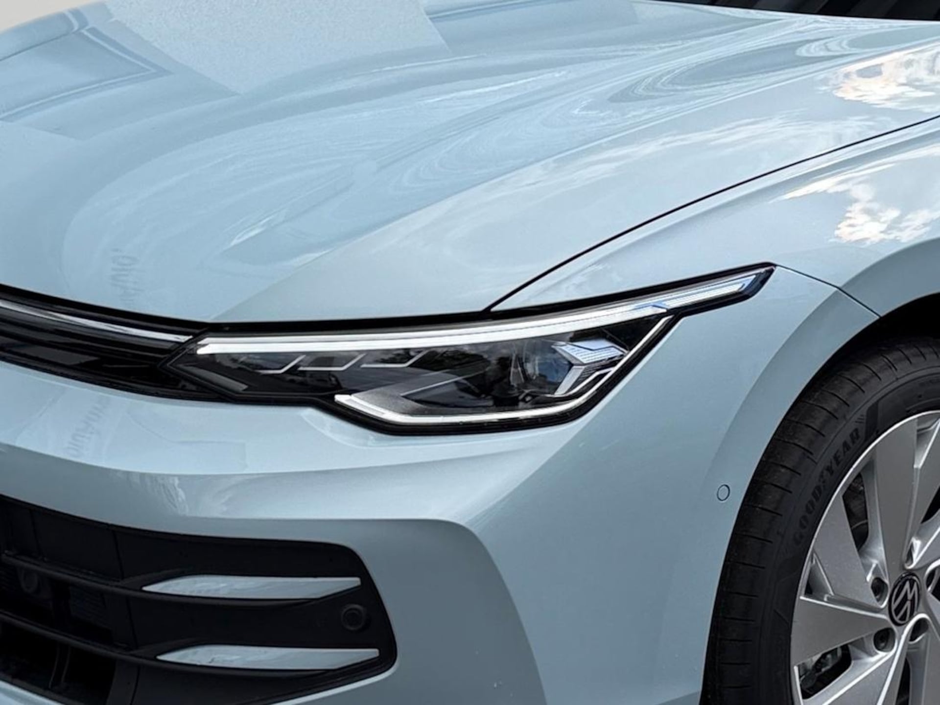 Volkswagen Golf Life