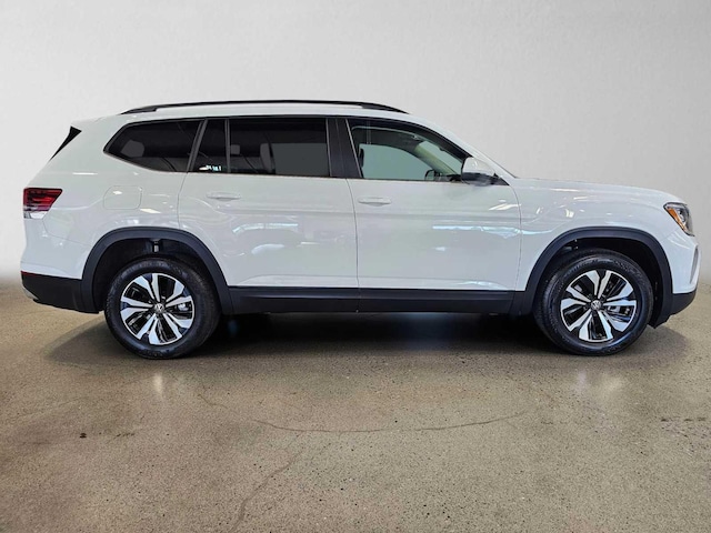 2025 Volkswagen Atlas